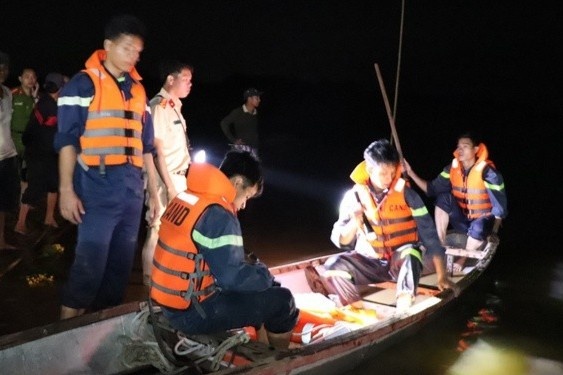 Nguoi chet vi tai nan duong thuy tang 2,4 lan hinh anh