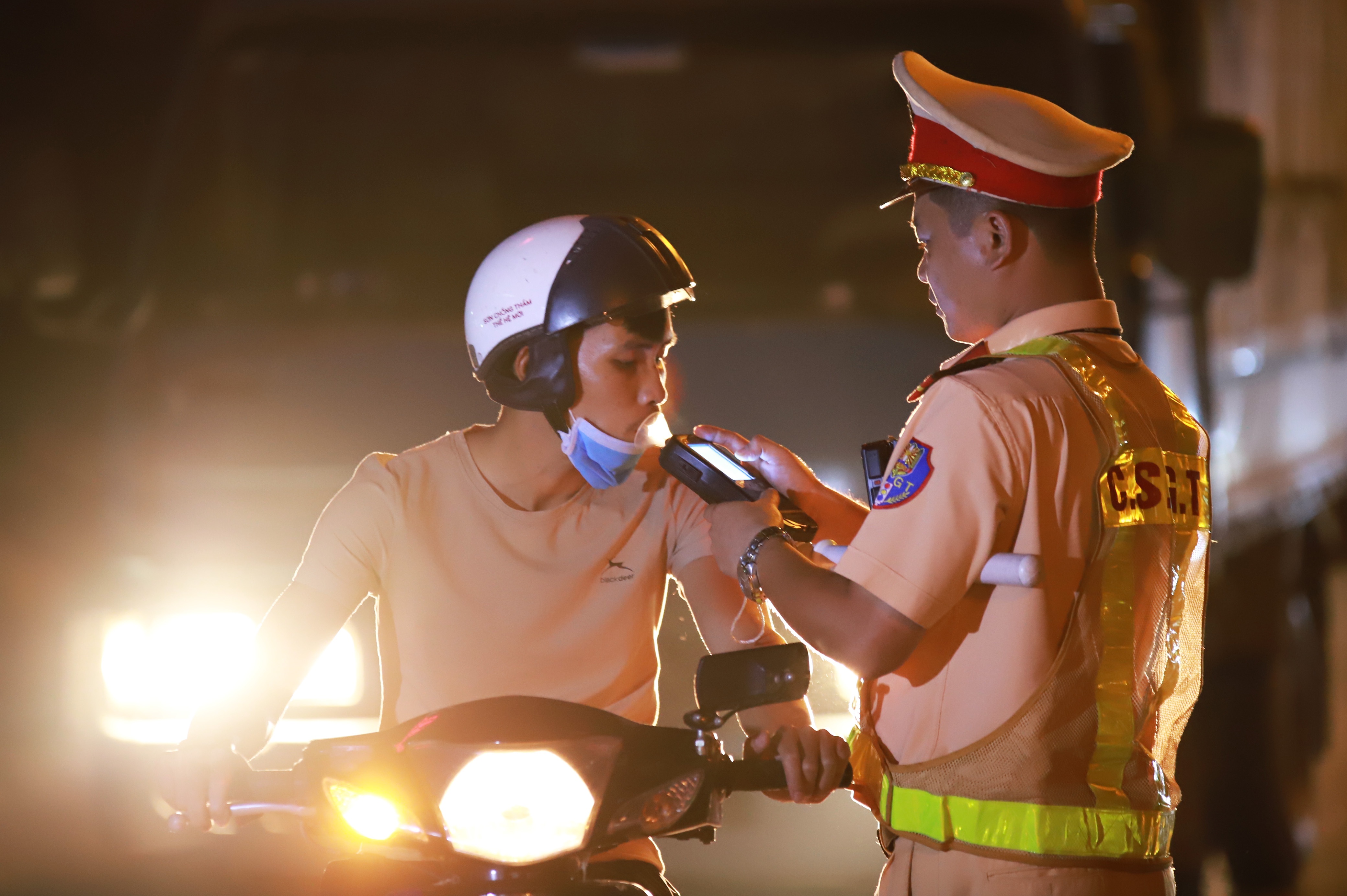 Tong kiem soat phuong tien anh 1