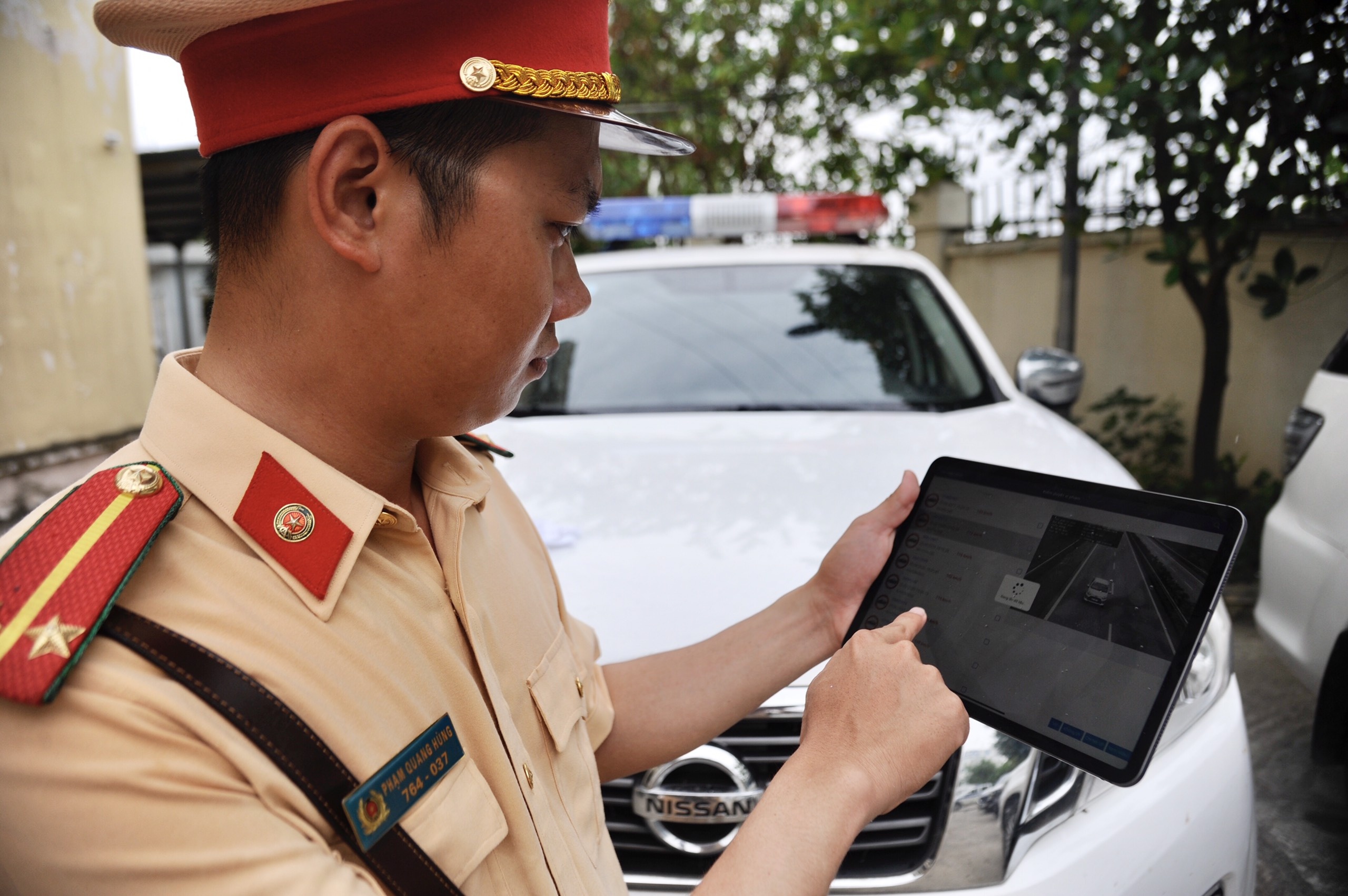 Lap hon 100 camera giam sat tren cao toc Noi Bai - Lao Cai hinh anh