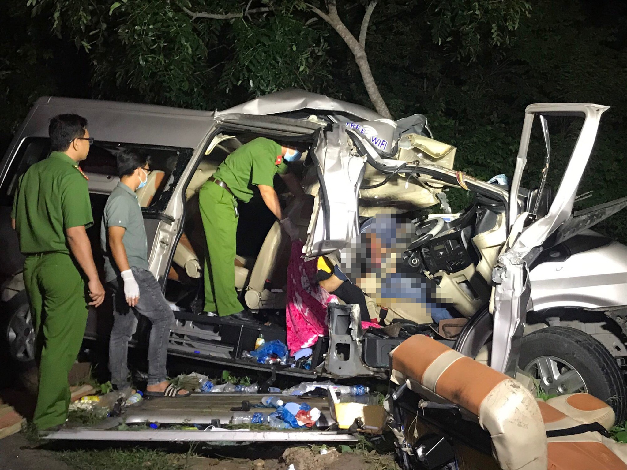 Pho thu tuong yeu cau dieu tra vu tai nan lam 8 nguoi chet hinh anh