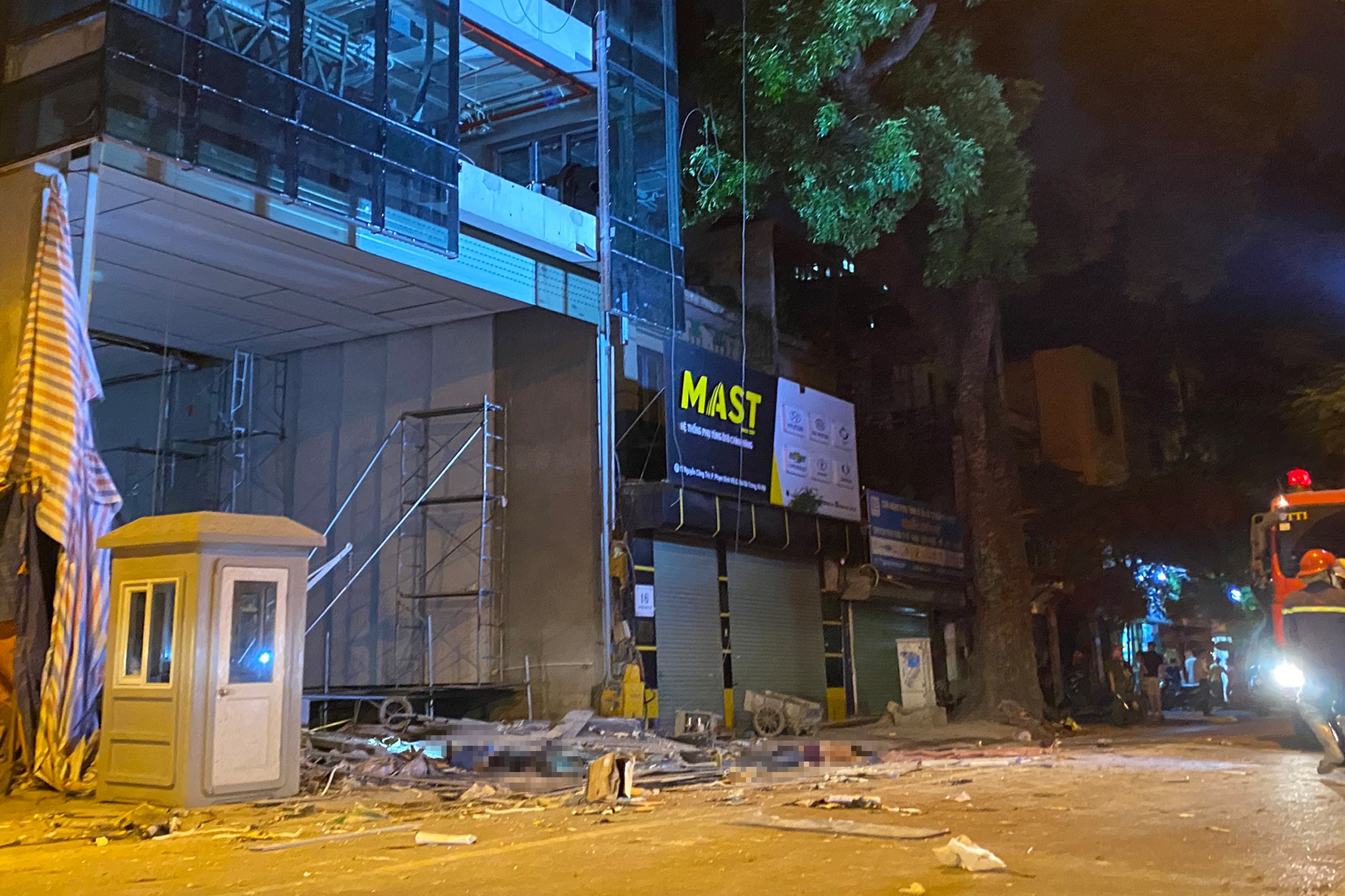 Vu sap thang lap kinh: Nan nhan thu 4 tu vong hinh anh