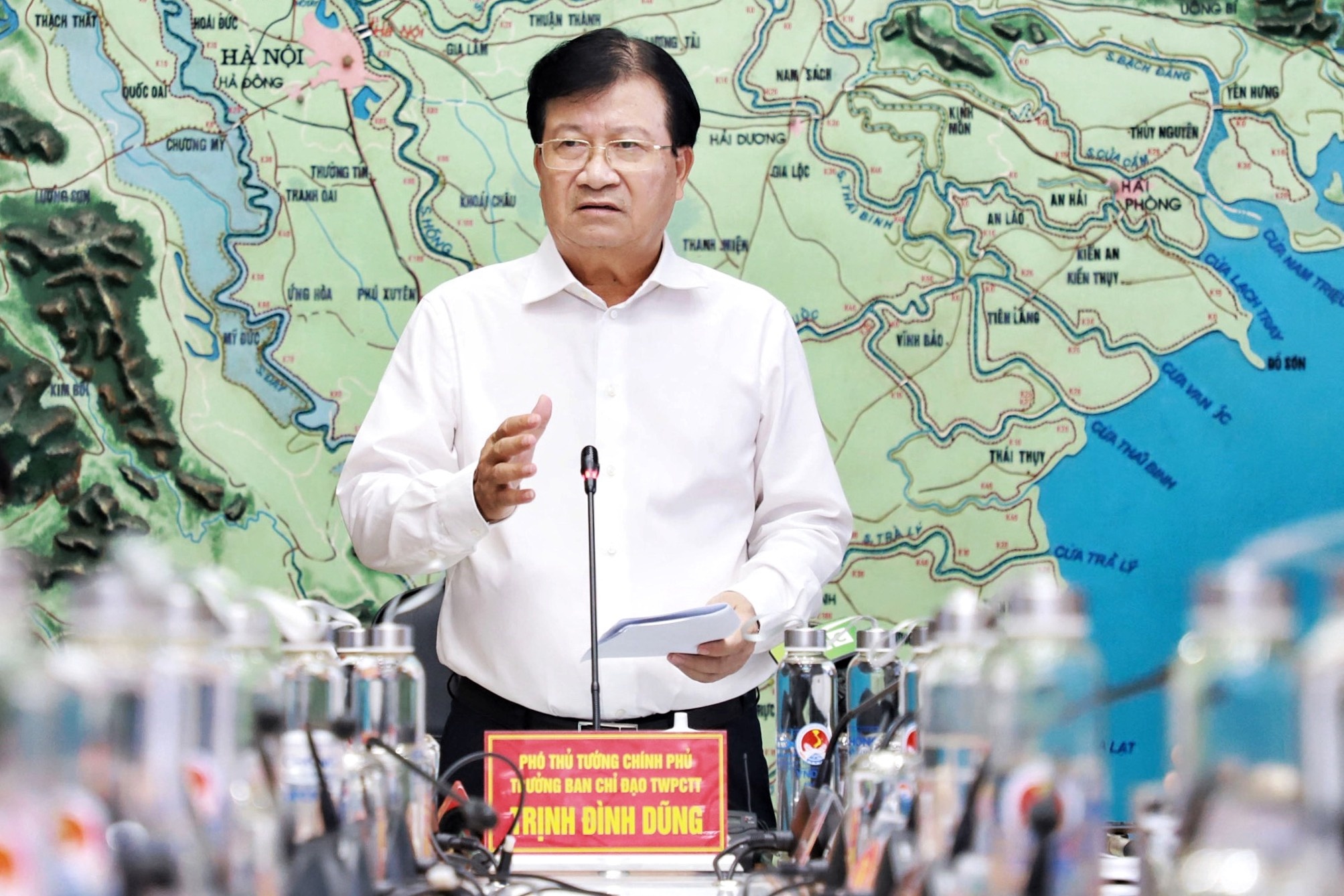 Pho thu tuong: 'San sang so tan nguoi dan tranh bao so 5' hinh anh