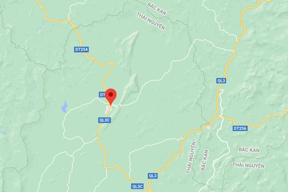 Mac ket tren vach nui anh 2