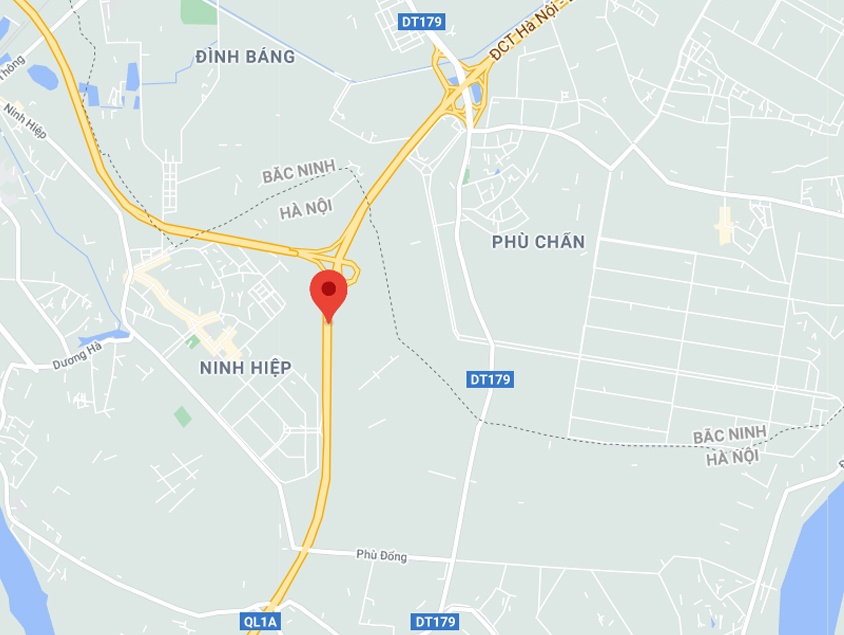 CSGT bi tong gay chan anh 2