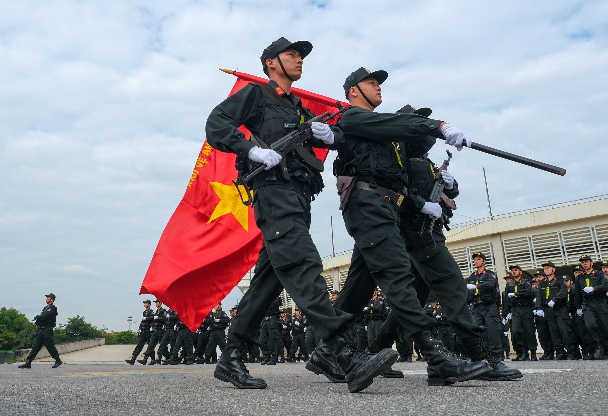 Canh sat dac nhiem Ha Noi anh 1