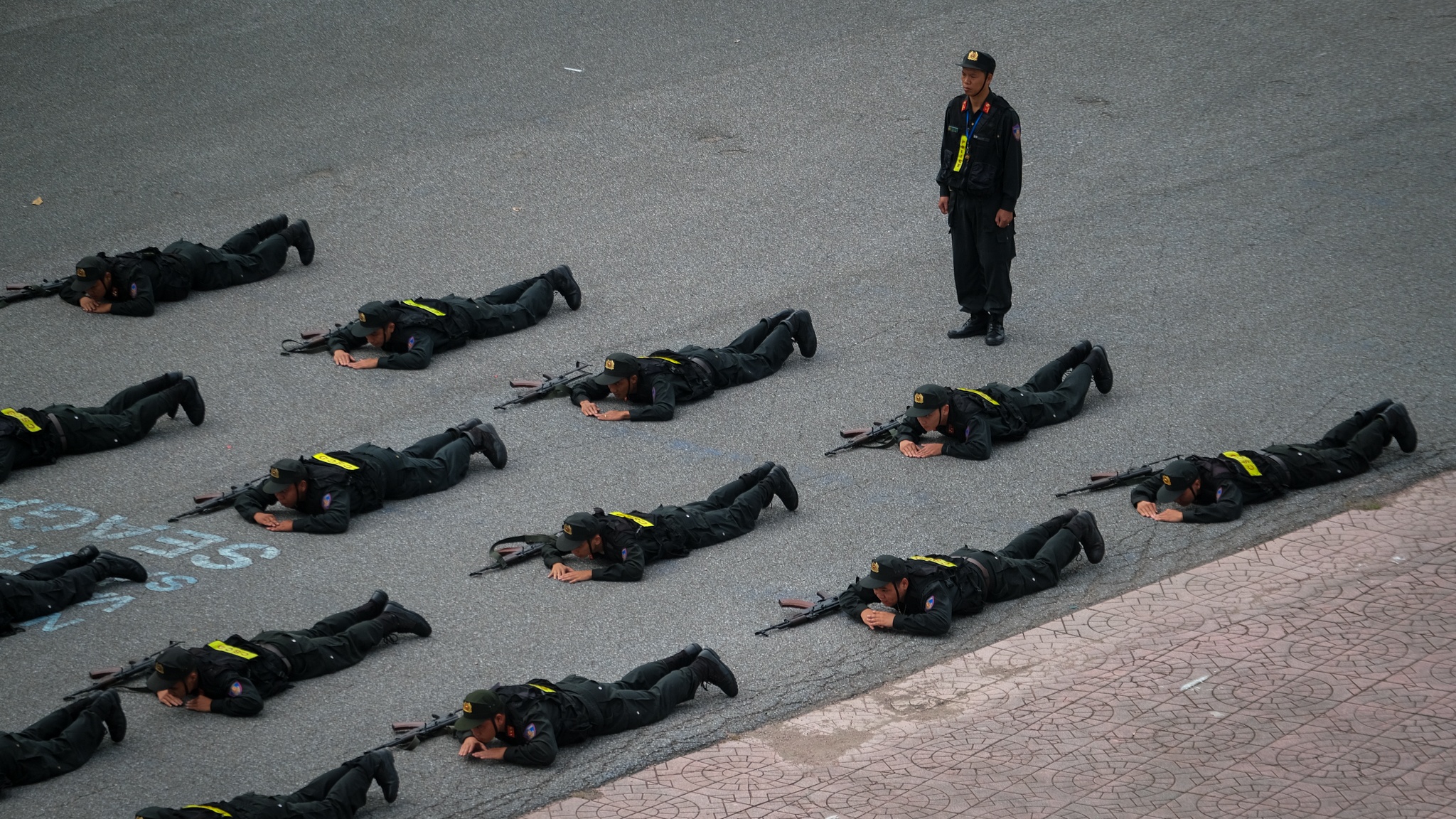 Canh sat dac nhiem Ha Noi anh 5