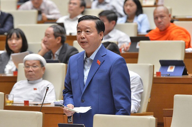 Tranh luan giua dai bieu Ksor H'Bo Khap va Bo truong Tran Hong Ha hinh anh