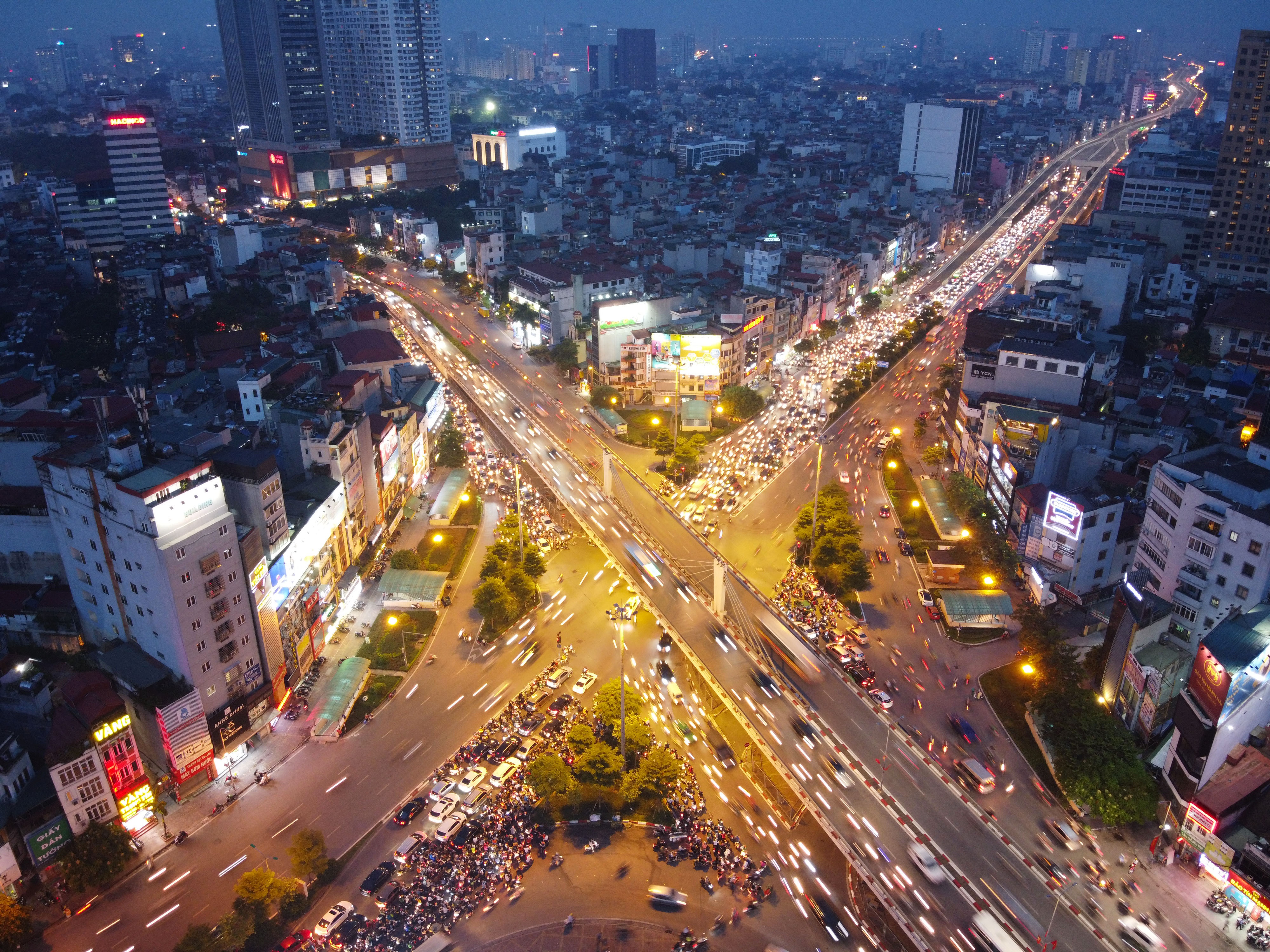 Vi sao Nga Tu So un tac? hinh anh