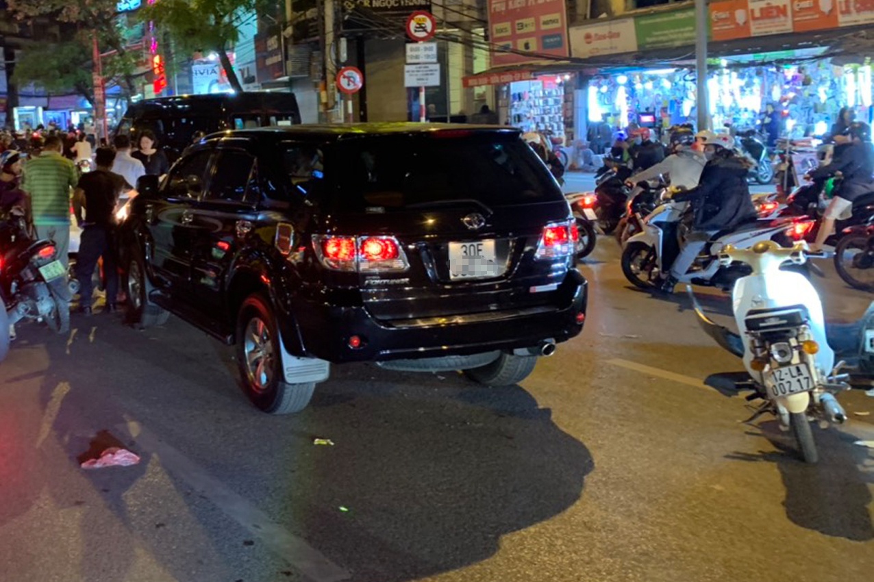 Tong hang loat xe anh 1