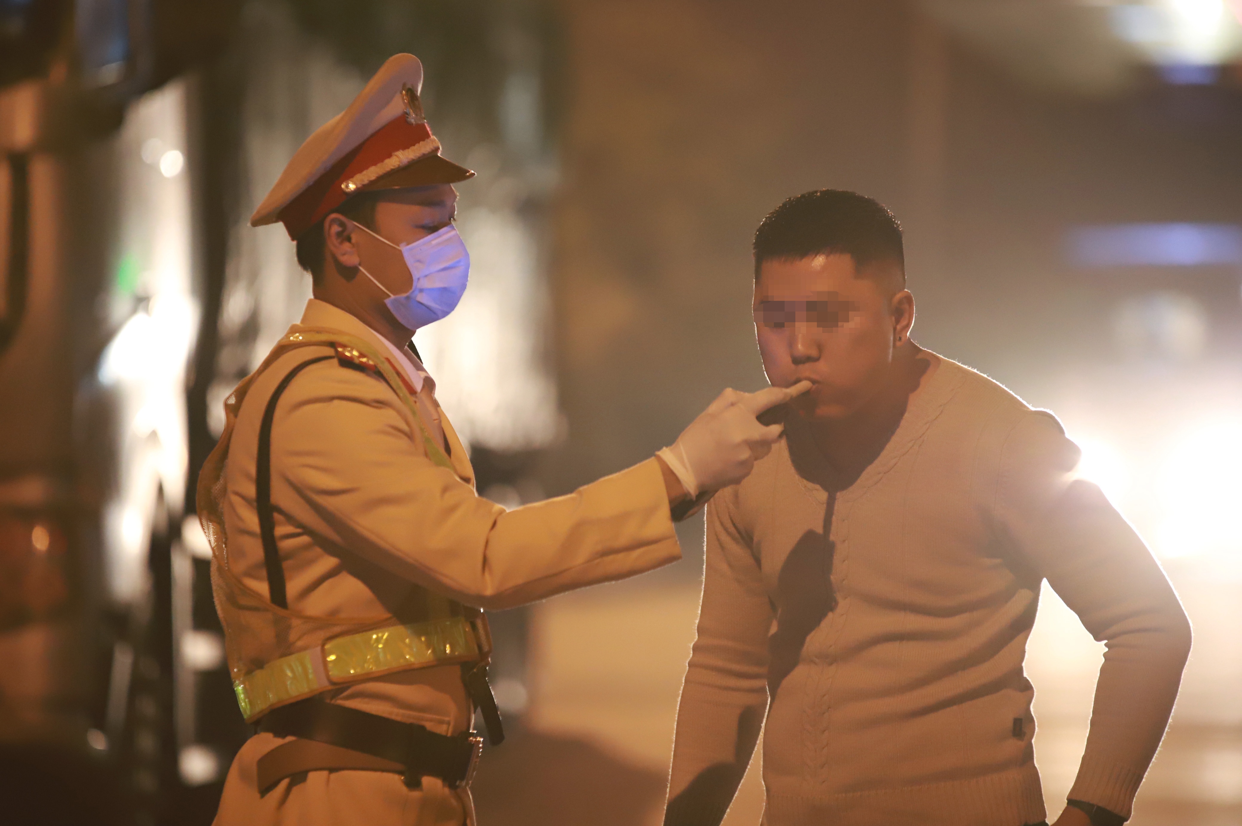 Cao diem xu ly vi pham nong do con anh 1