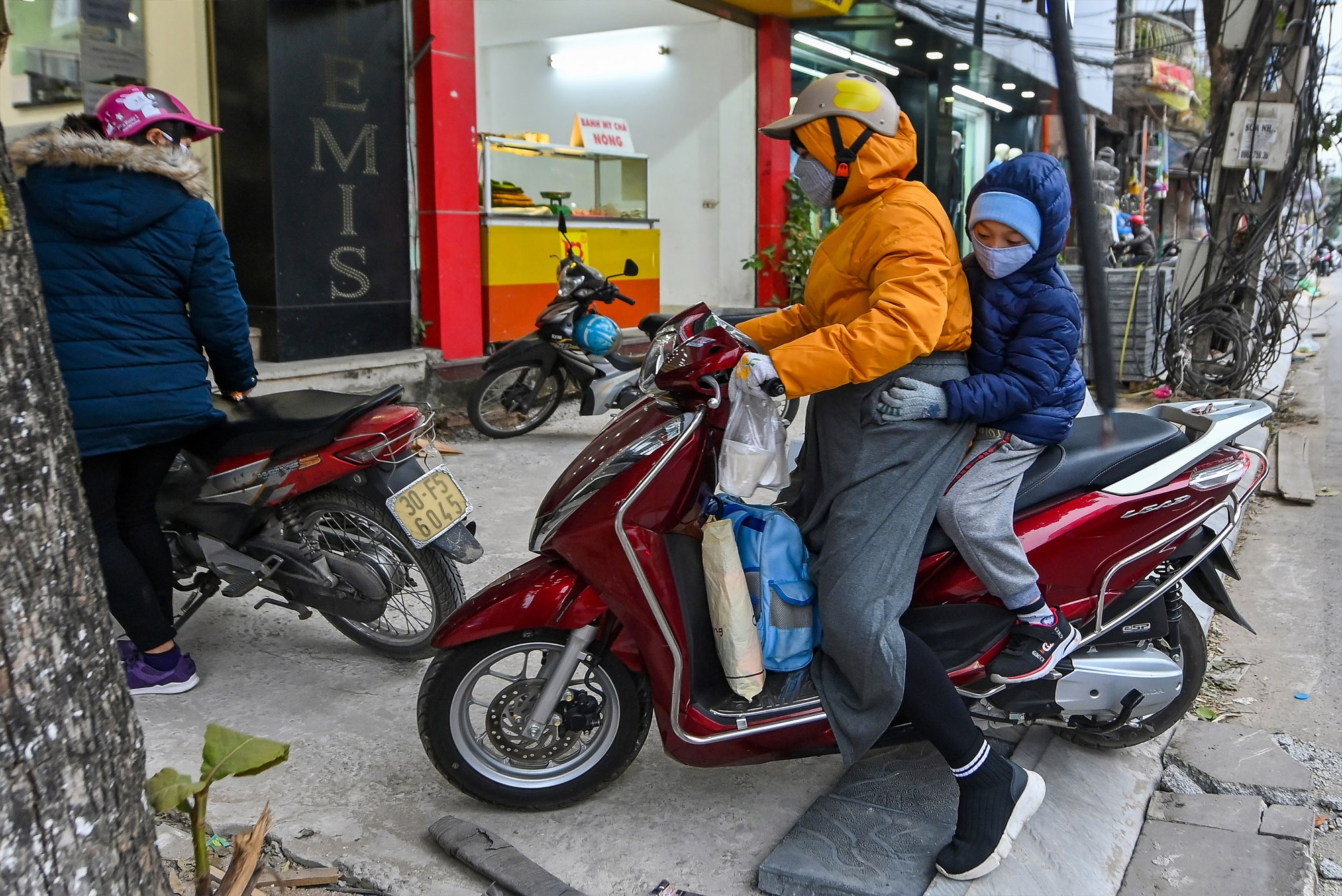 Lat da via he chua ha ngam day cap anh 8