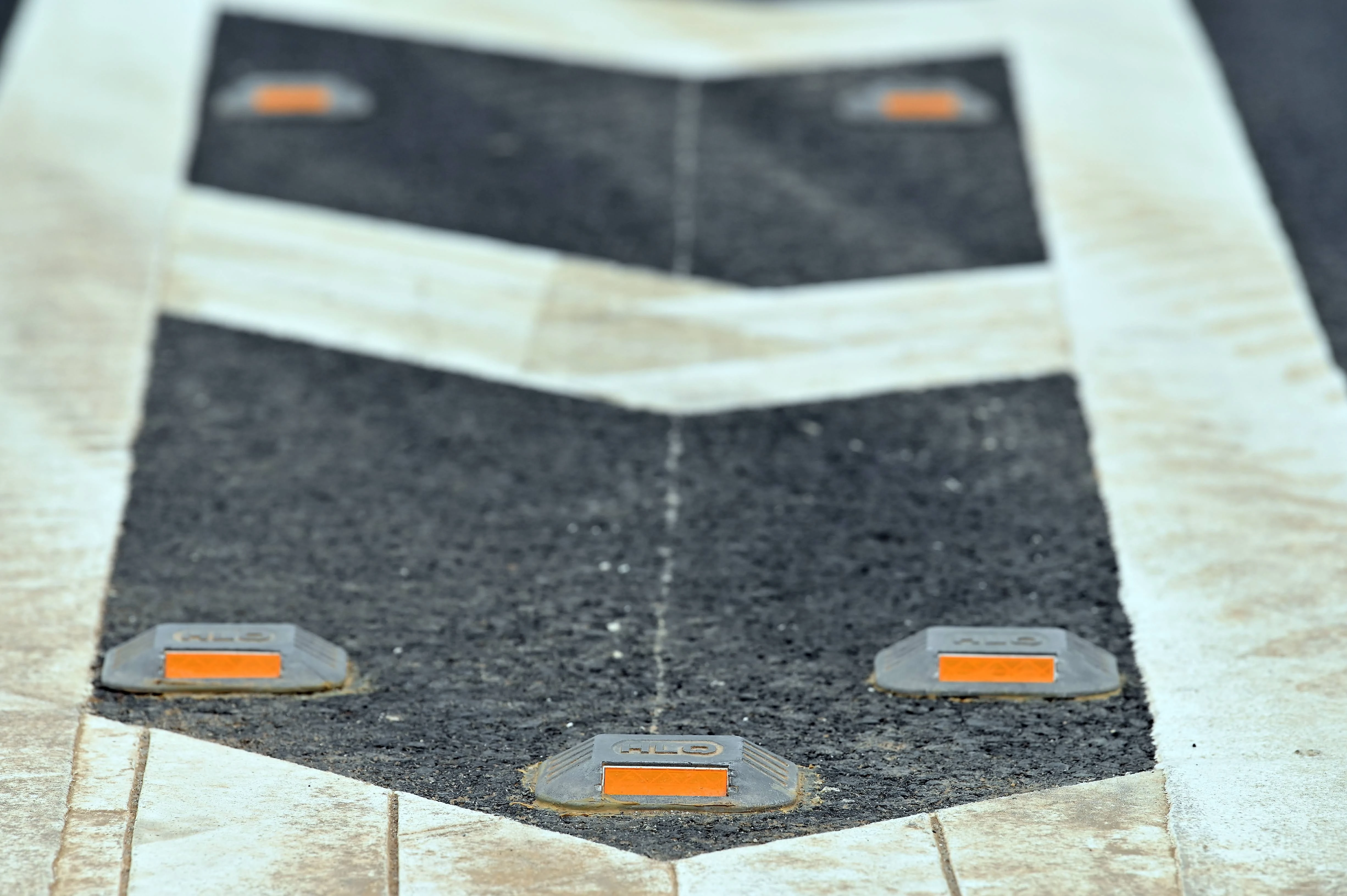 Nut giao Co Linh anh 10