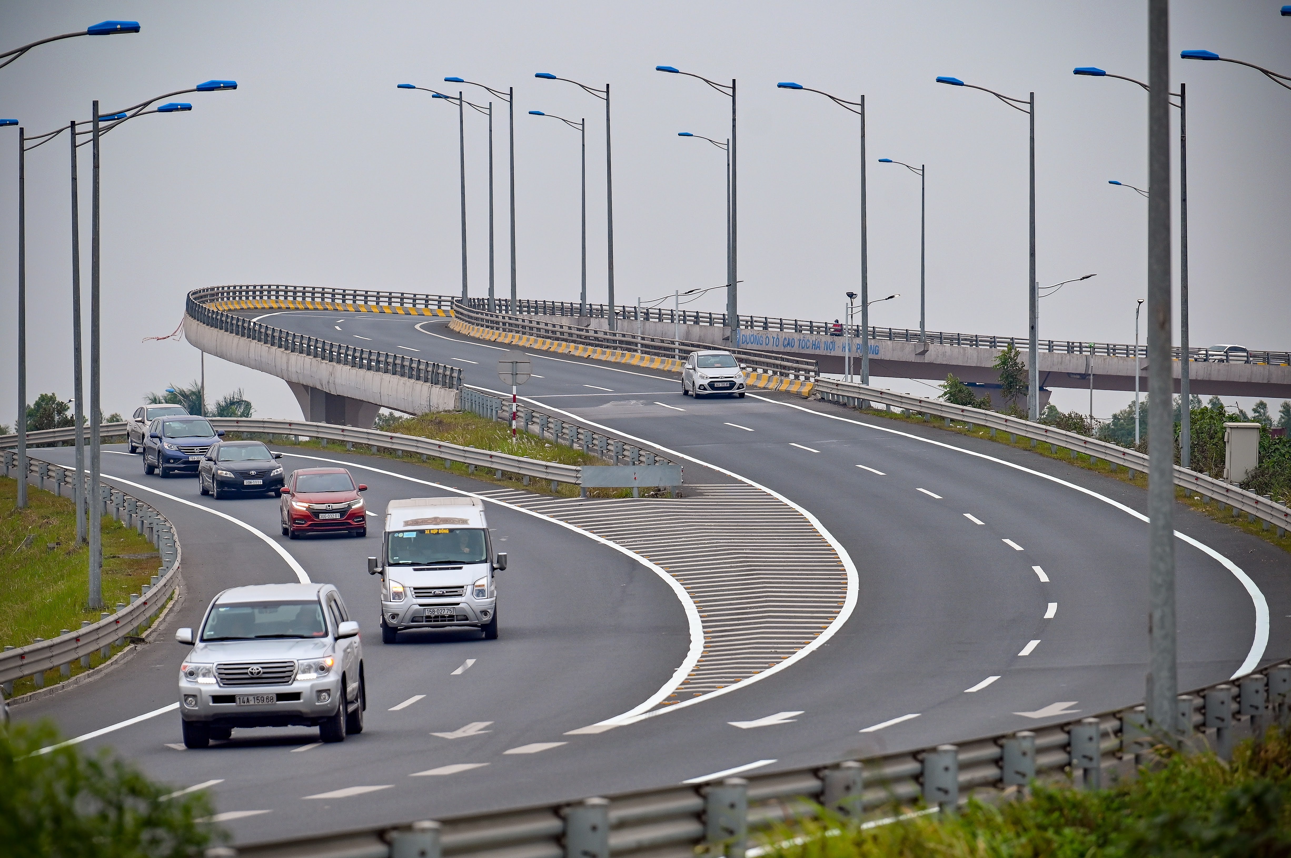 Nut giao Co Linh anh 12