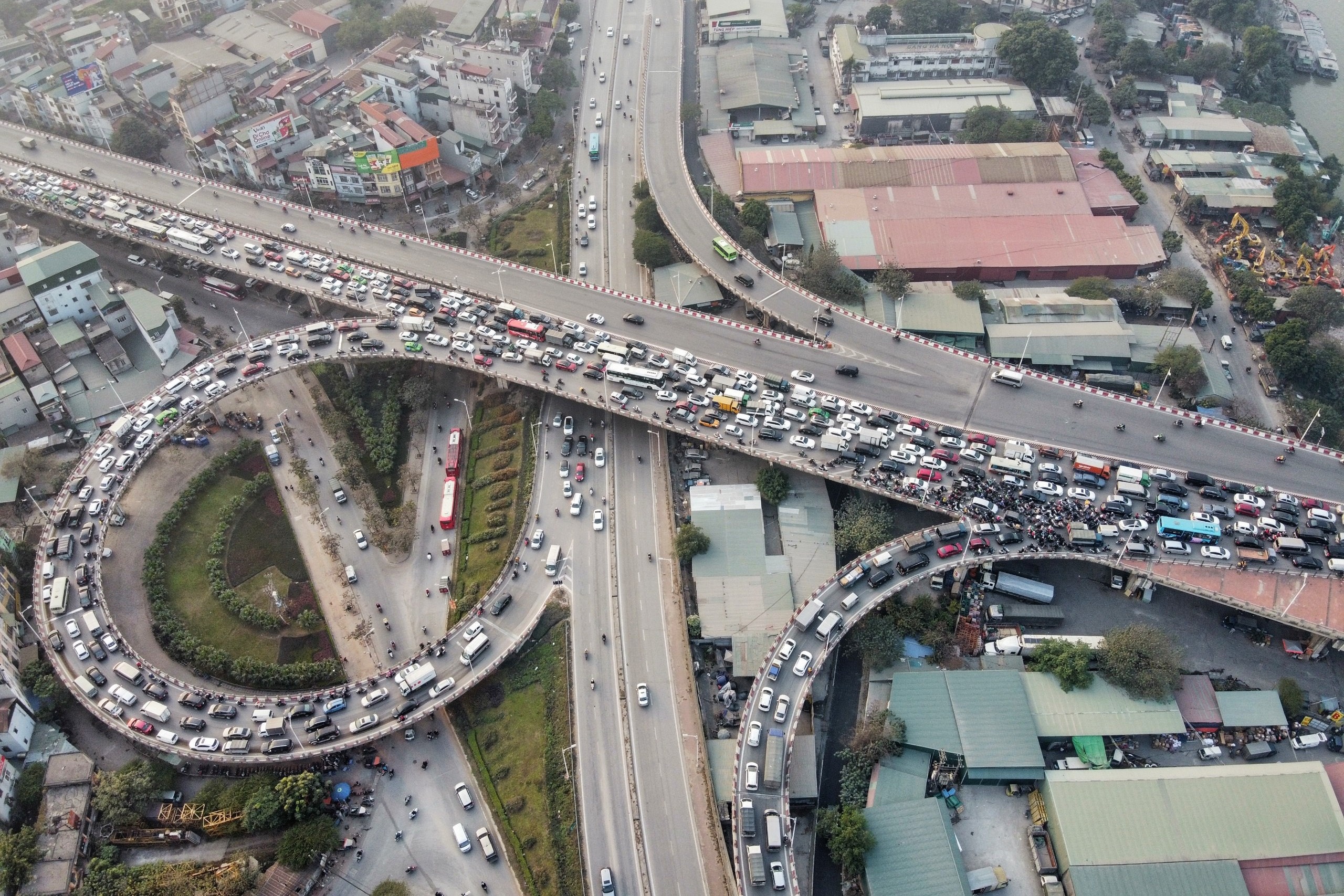 Tac cau Vinh Tuy anh 4