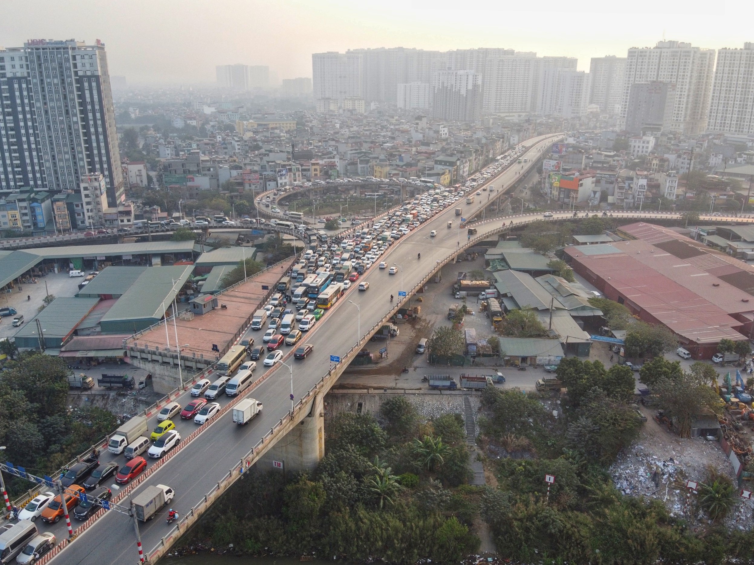 Tac cau Vinh Tuy anh 5