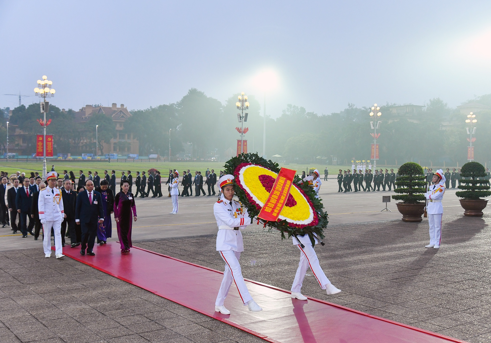 cac dai bieu vieng Lang Bac anh 6