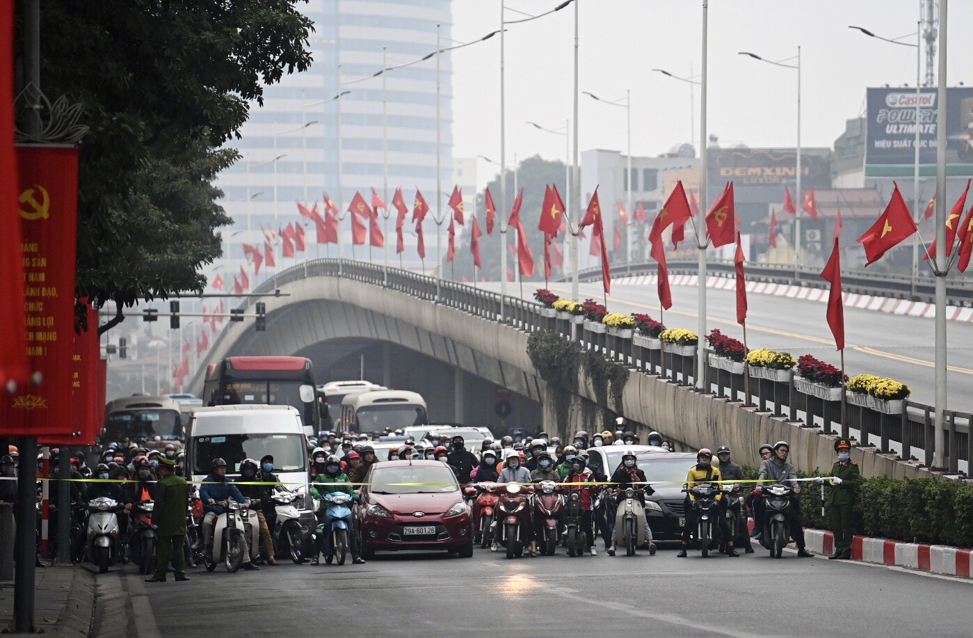 Dan doan Dai hoi Dang anh 13