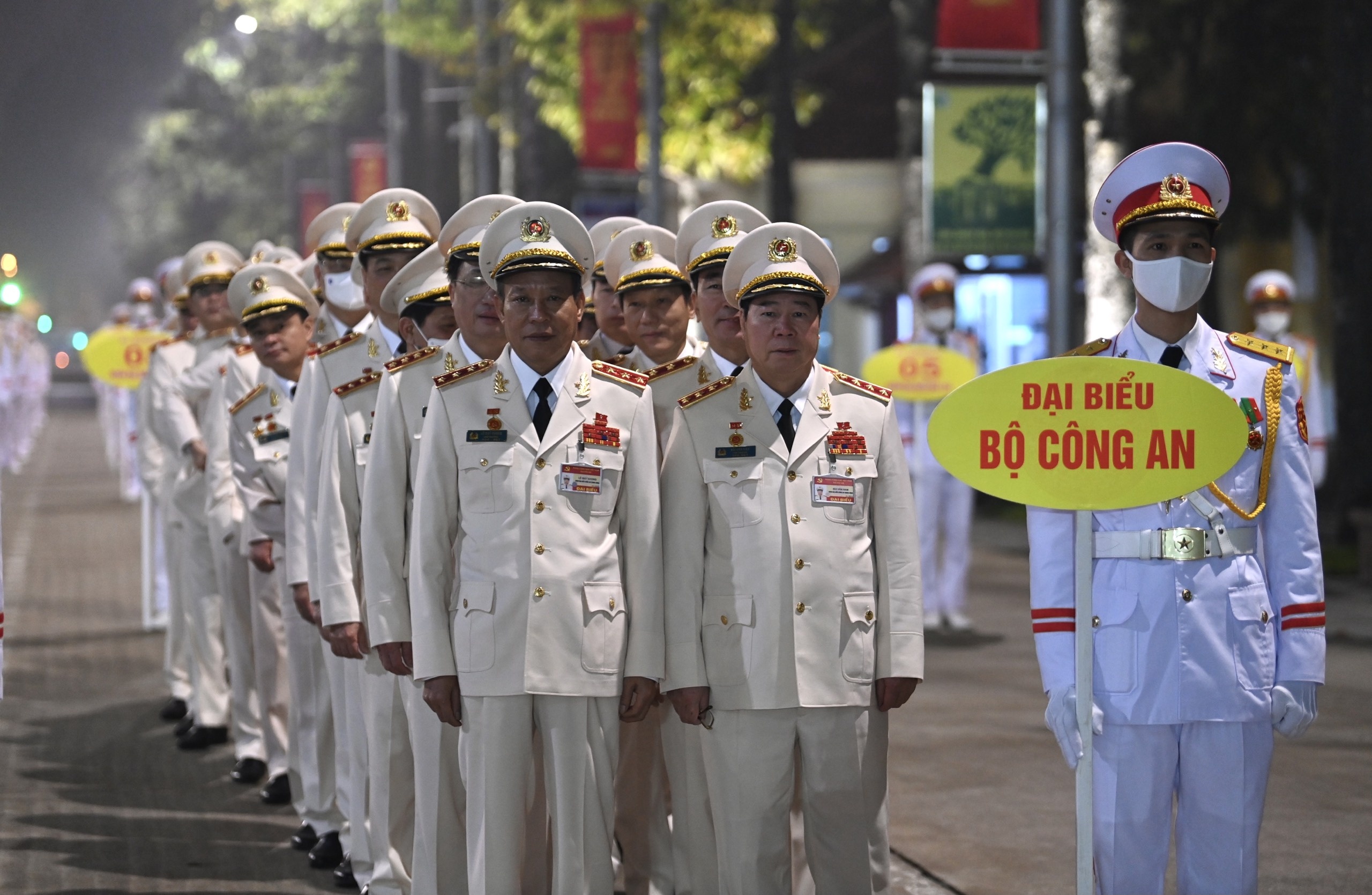cac dai bieu vieng Lang Bac anh 4