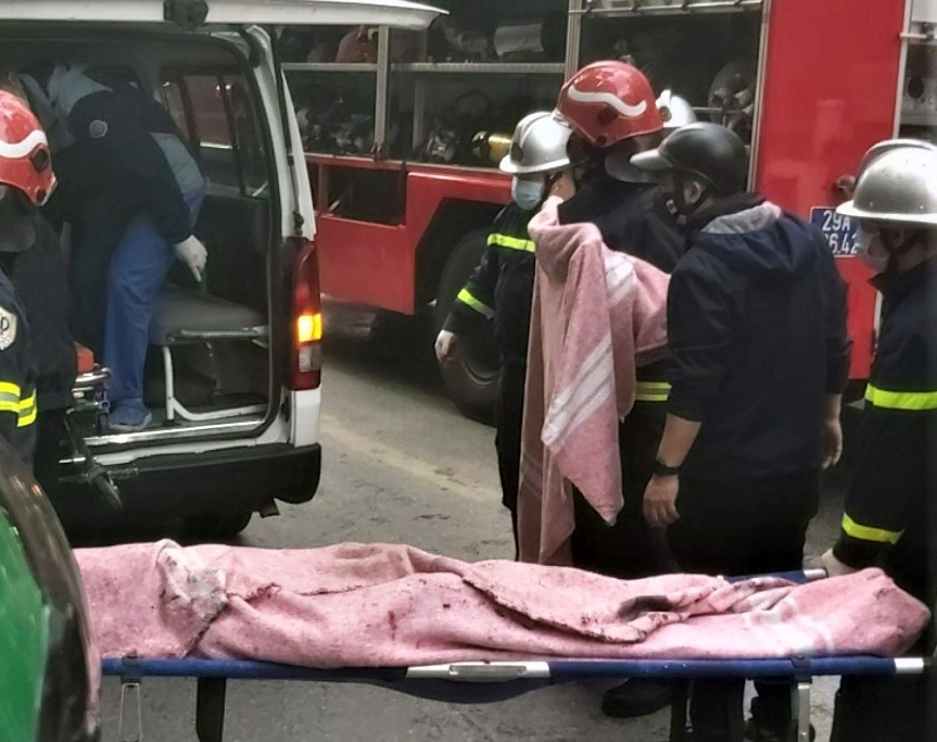 3 cuu sinh vien thiet mang trong vu chay o Ha Noi hinh anh