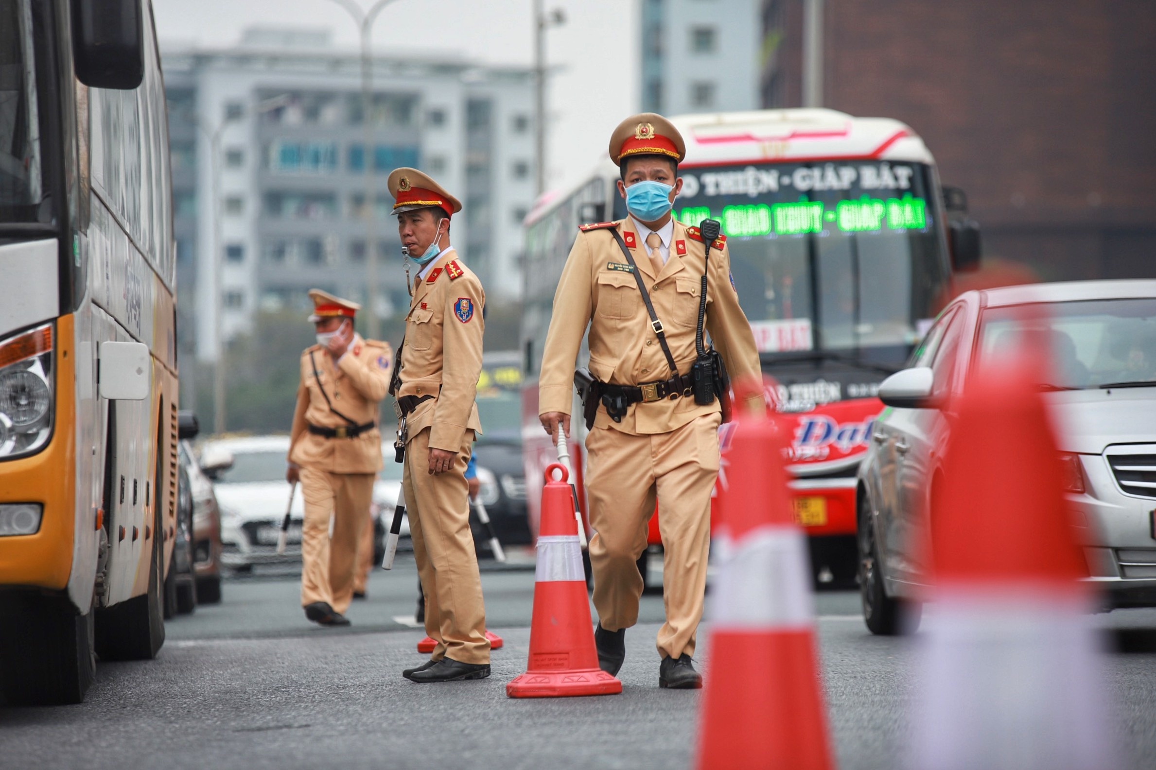 Tac duong cao toc Phap Van anh 4