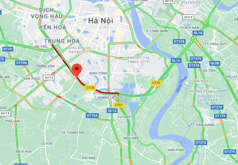 Xe container dam dai phan cach Vanh dai 3 anh 3