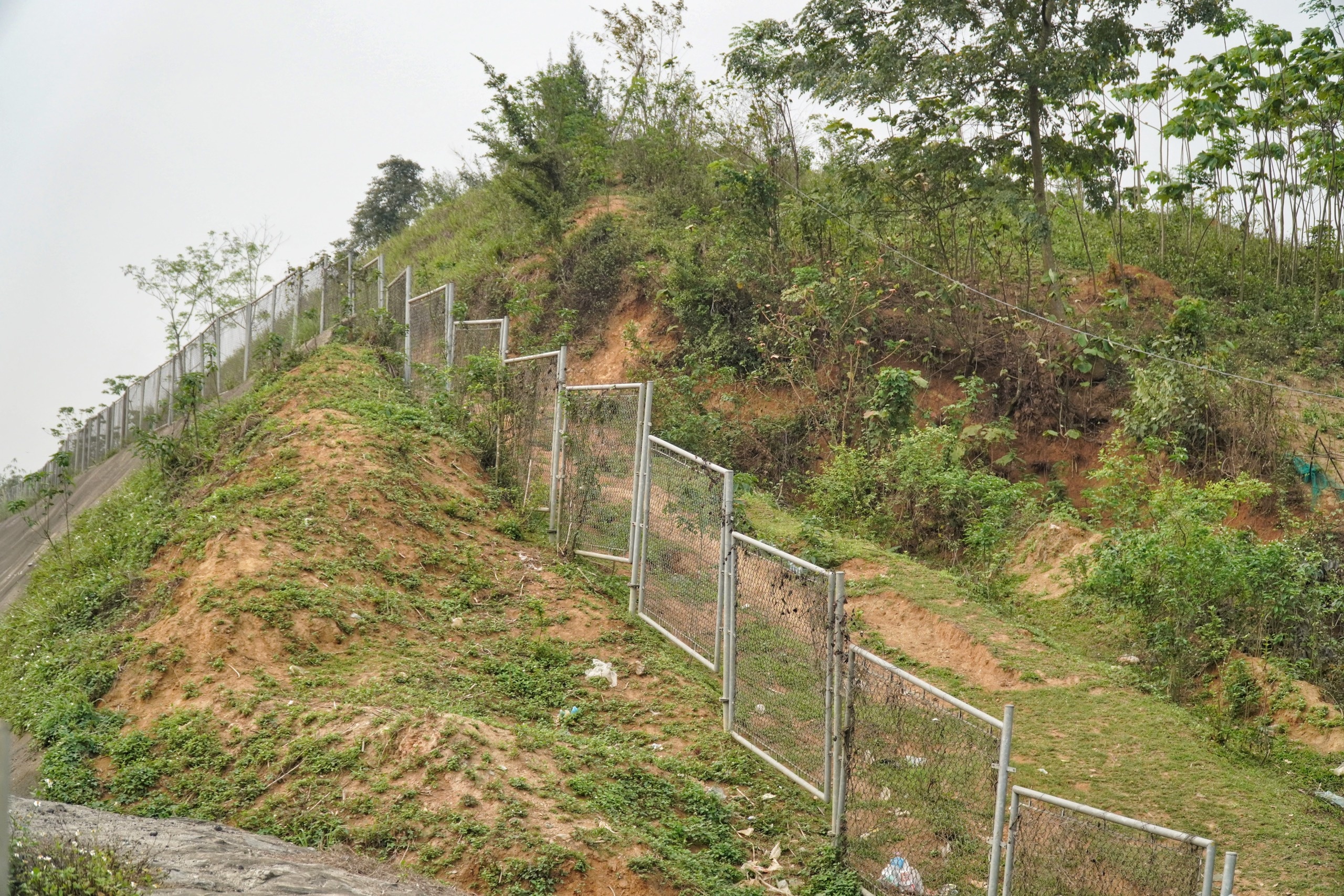Pha rao cao toc Noi Bai Lao Cai anh 2