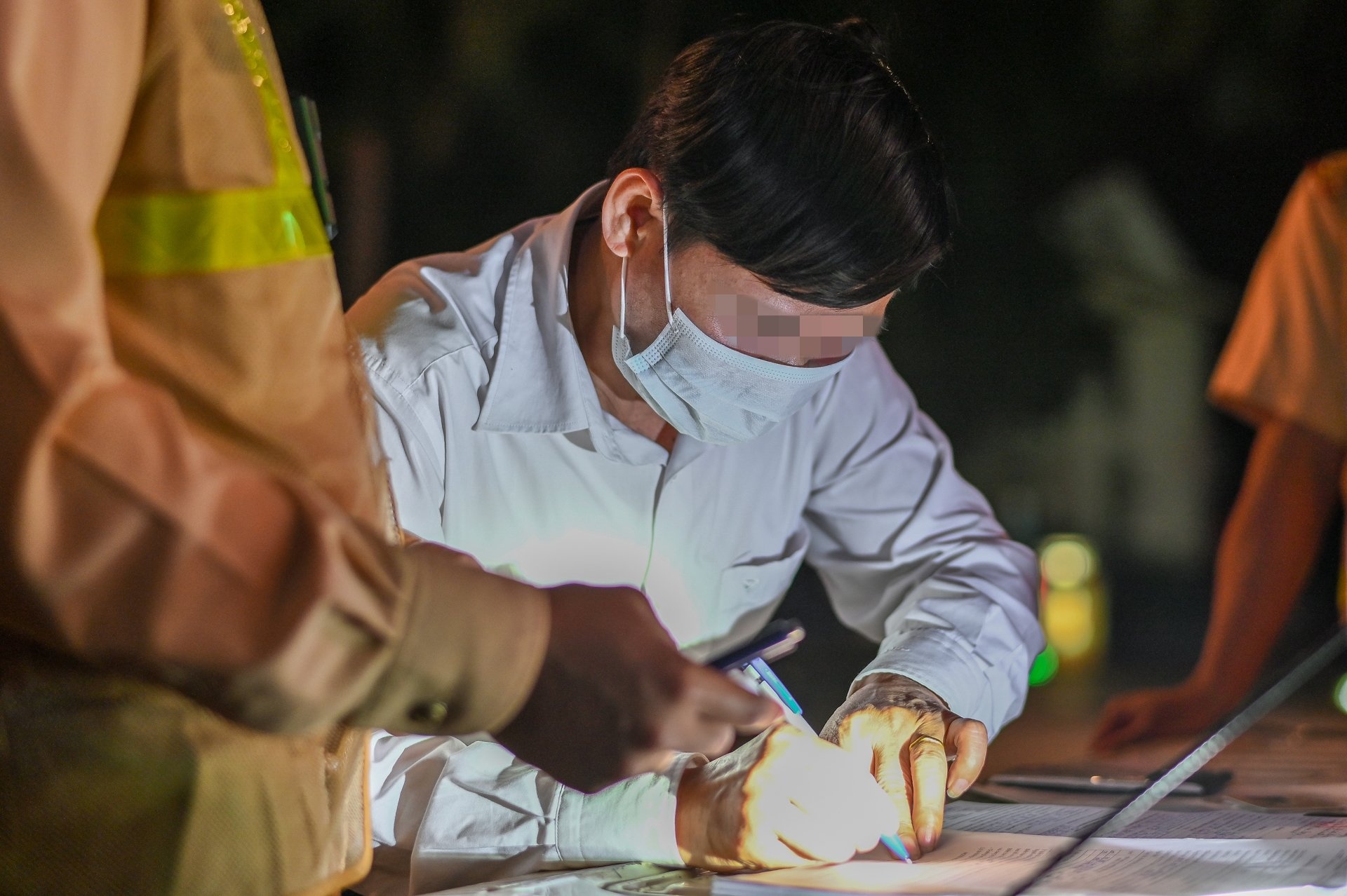 Kiem tra nong do con anh 2