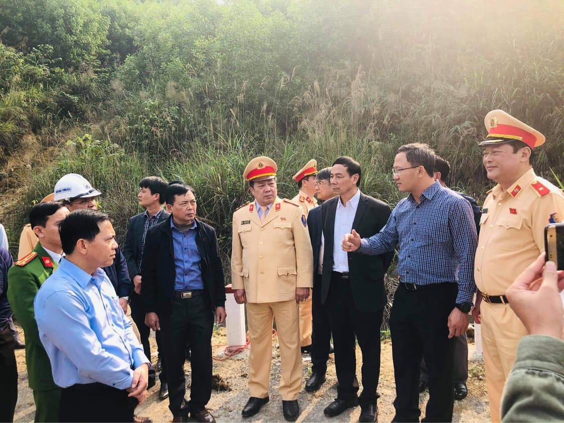 Tai nan tham khoc 7 nguoi chet anh 2