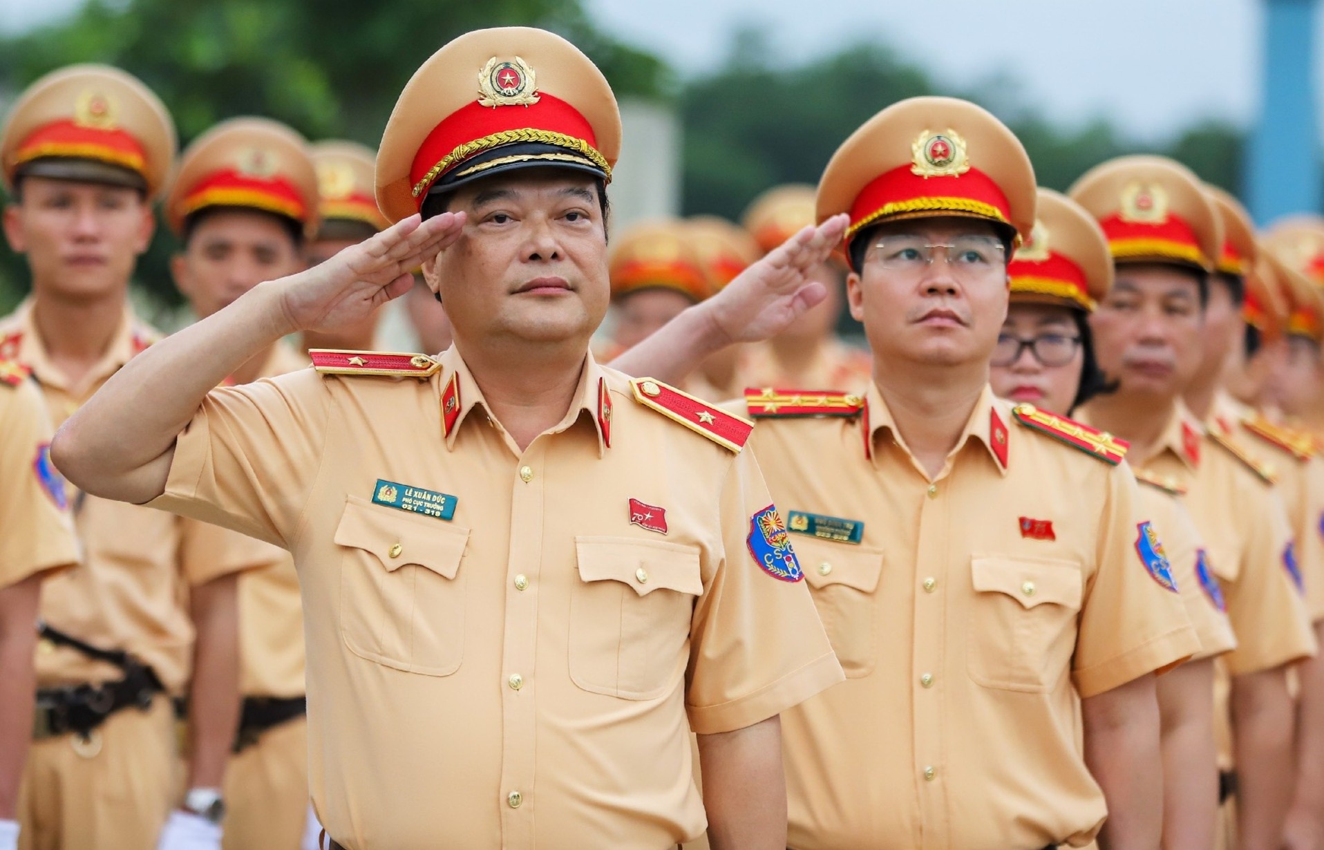 CSGT ra quan giu trat tu dip nghi le 30/4-1/5 va bao ve bau cu hinh anh