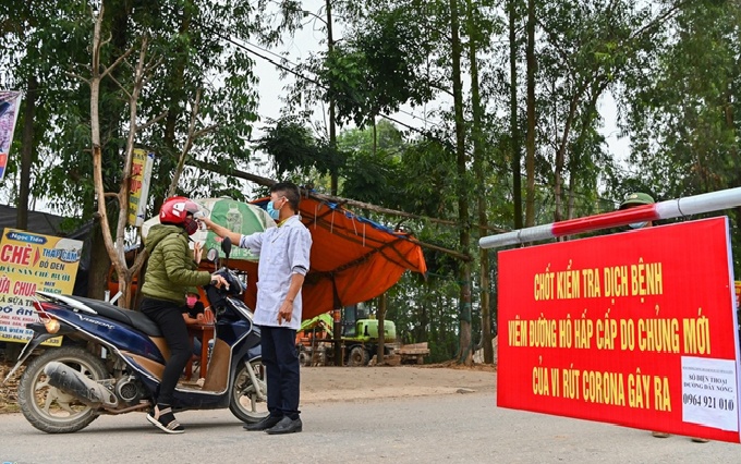 Vinh Phuc phong toa 3 dia diem lien quan ca mac Covid-19 hinh anh