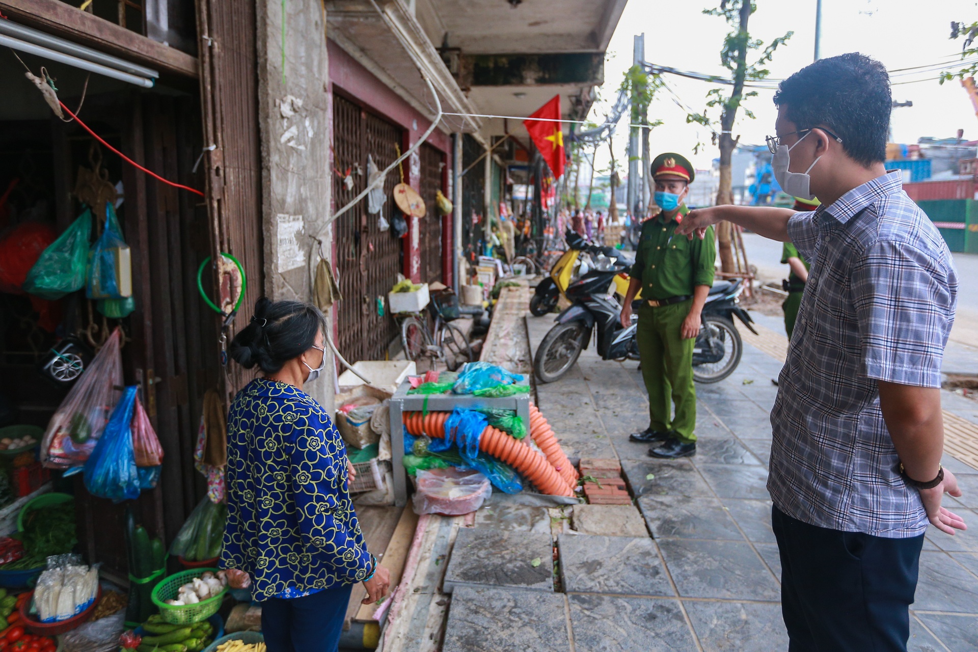 Cam cho coc Ha Noi anh 13