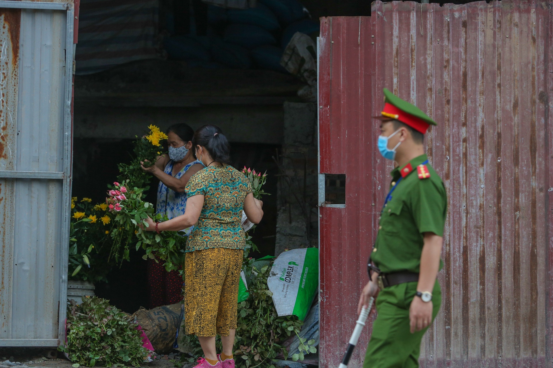 Cam cho coc Ha Noi anh 14