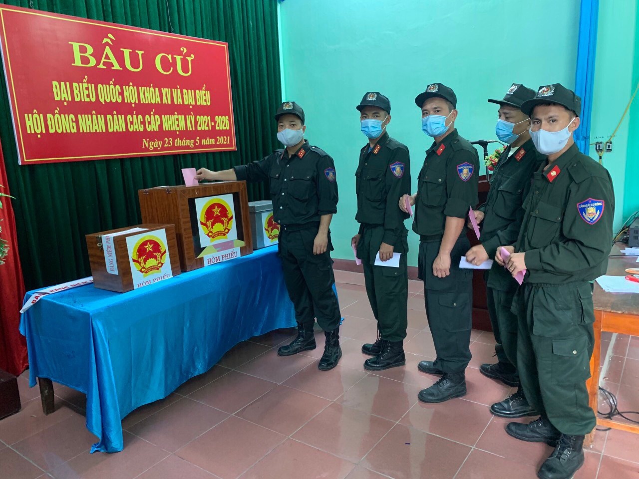 Bau cu vung dich Covid-19 anh 7