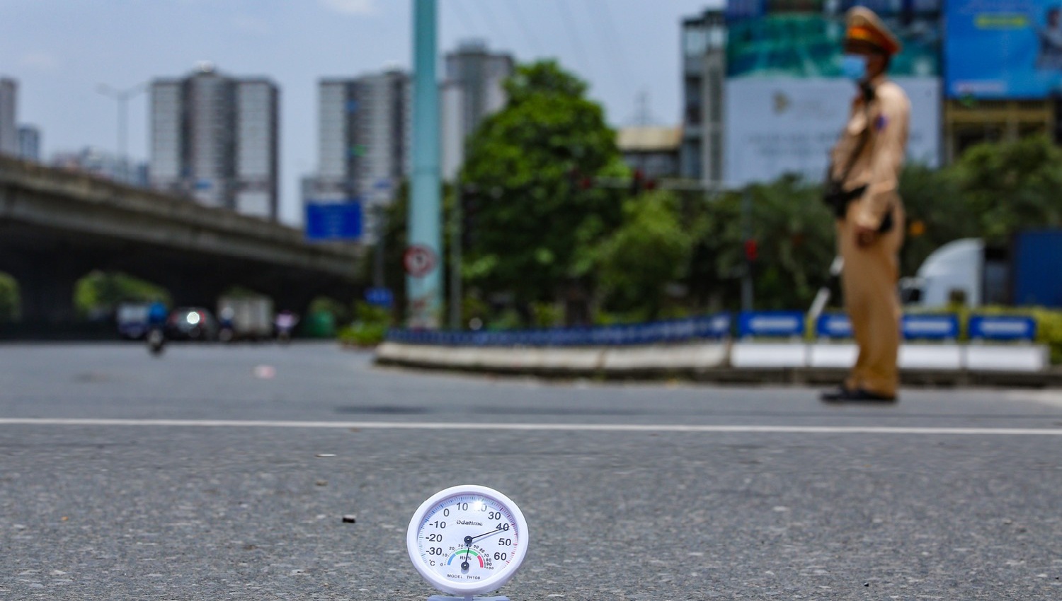 CSGT nang nong anh 15