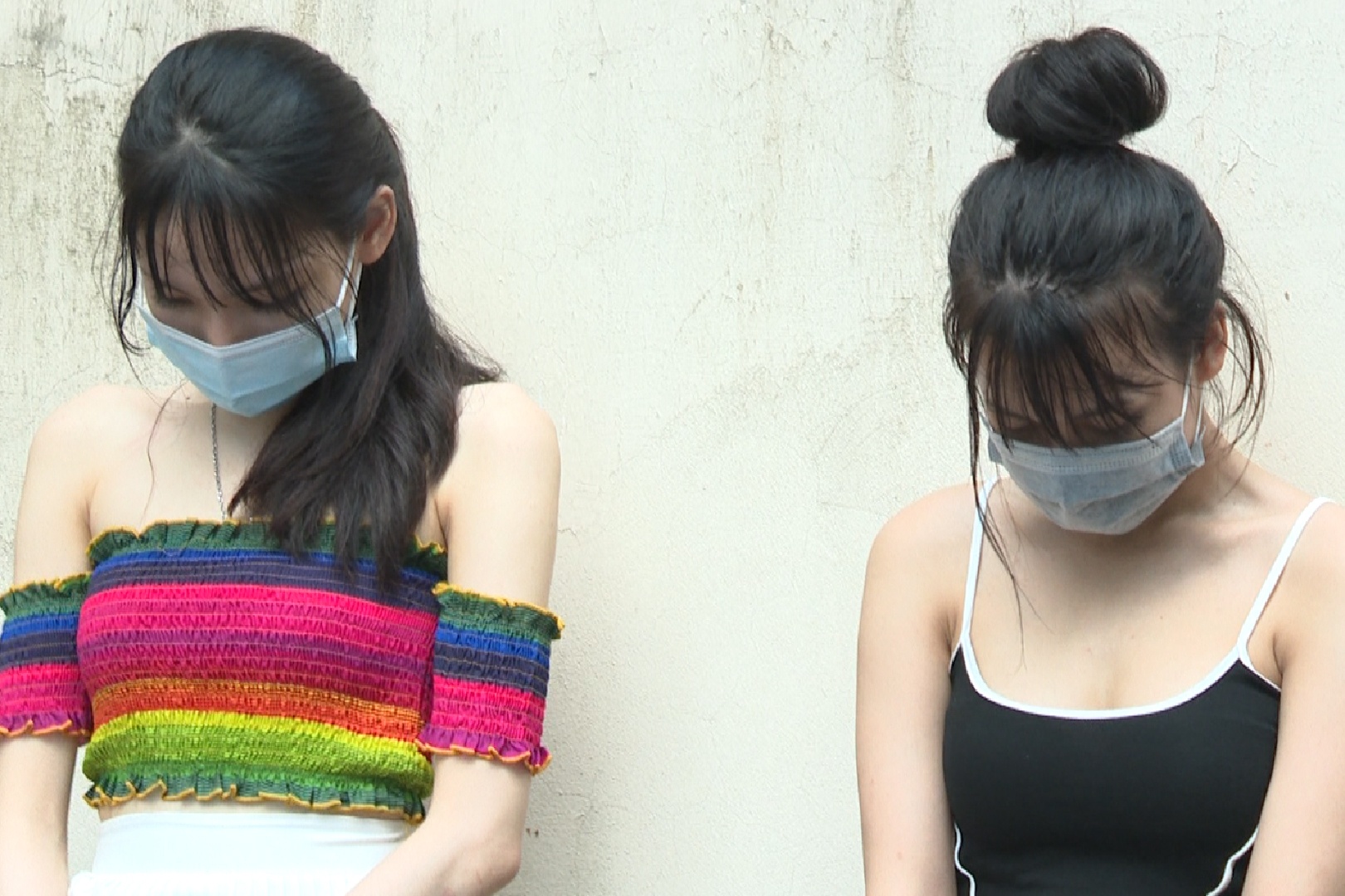 Loi khai chu quan karaoke don 42 khach den bay lac hinh anh