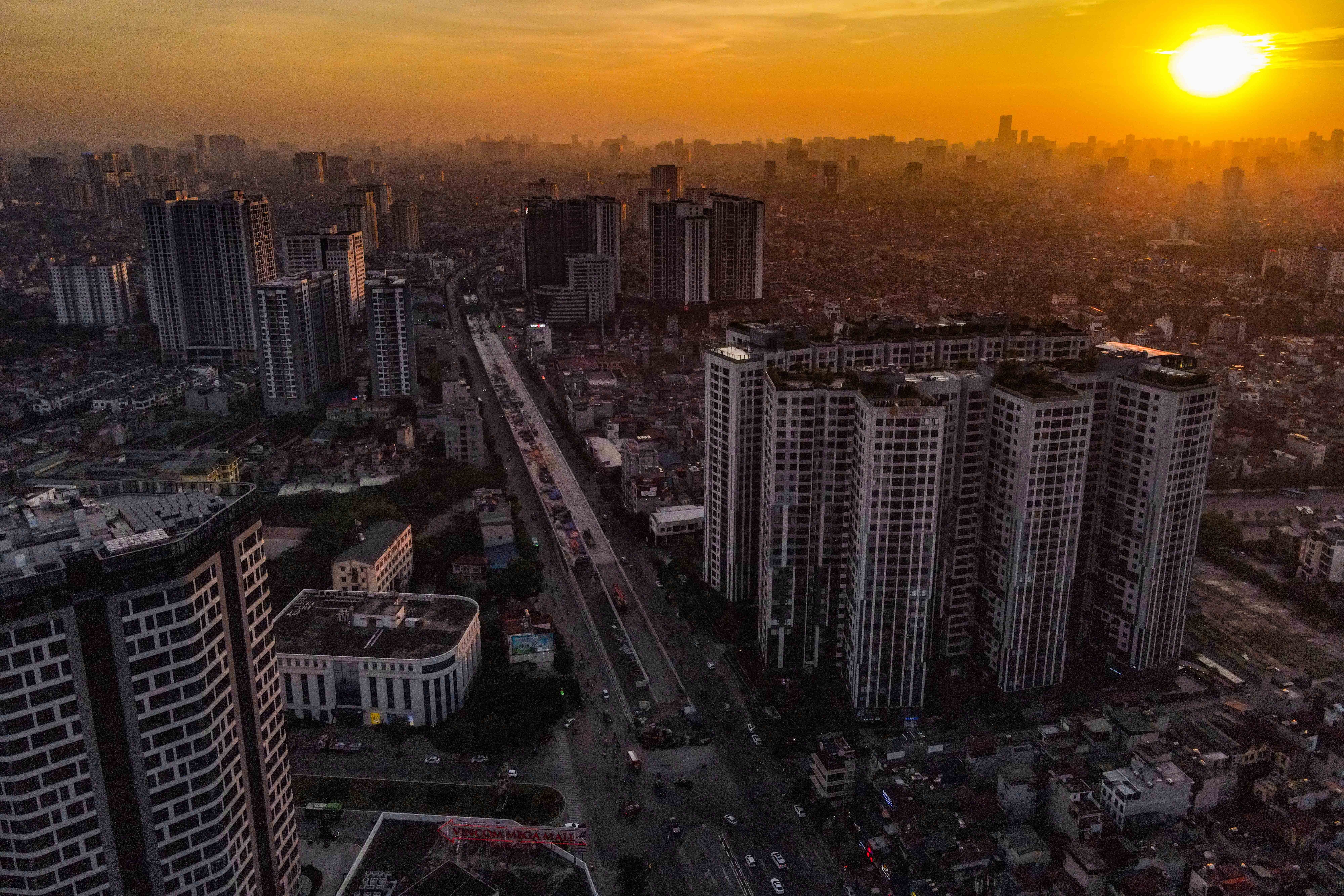 Tien do cau Vinh Tuy 2 sau 6 thang anh 21