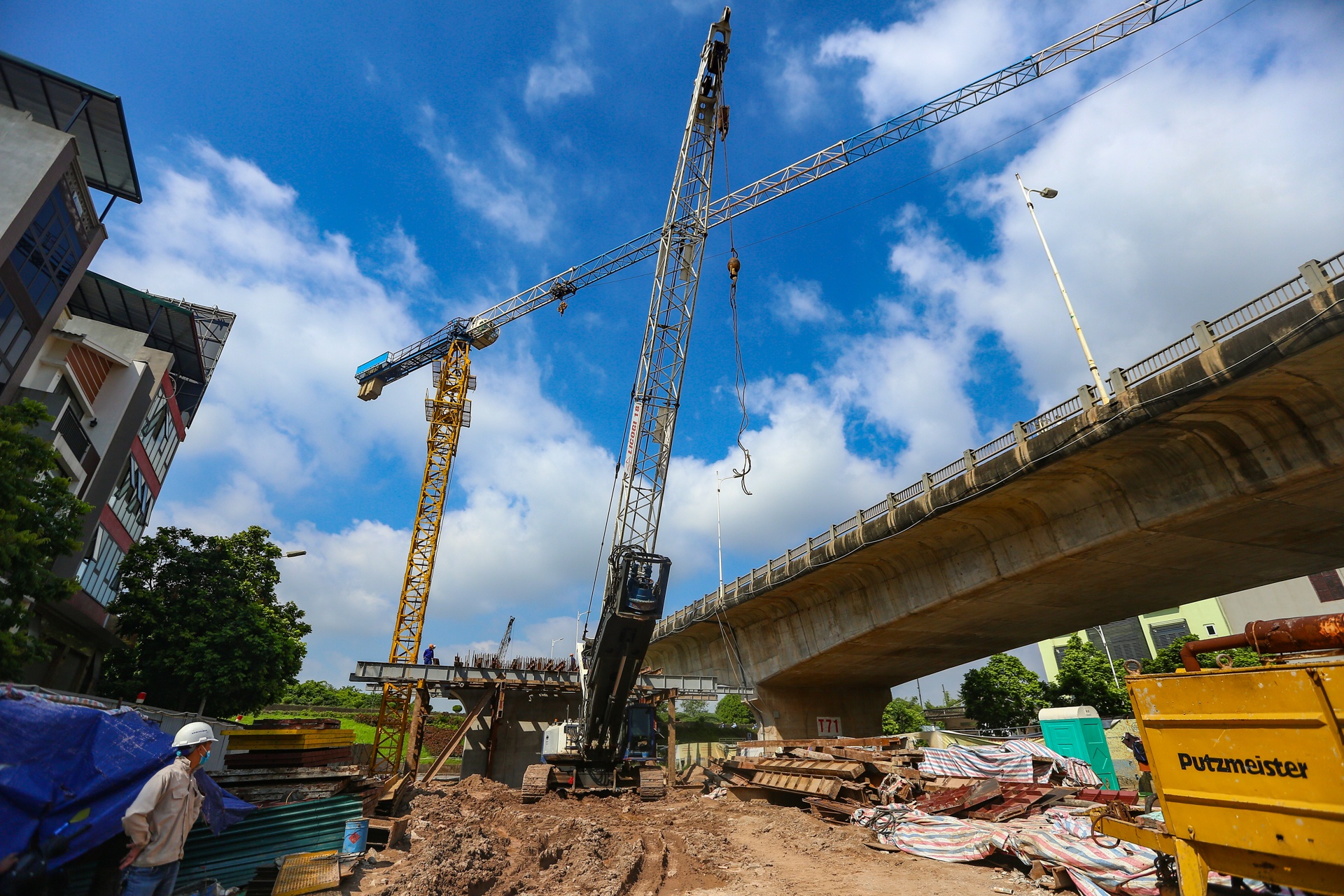 Tien do cau Vinh Tuy 2 sau 6 thang anh 20