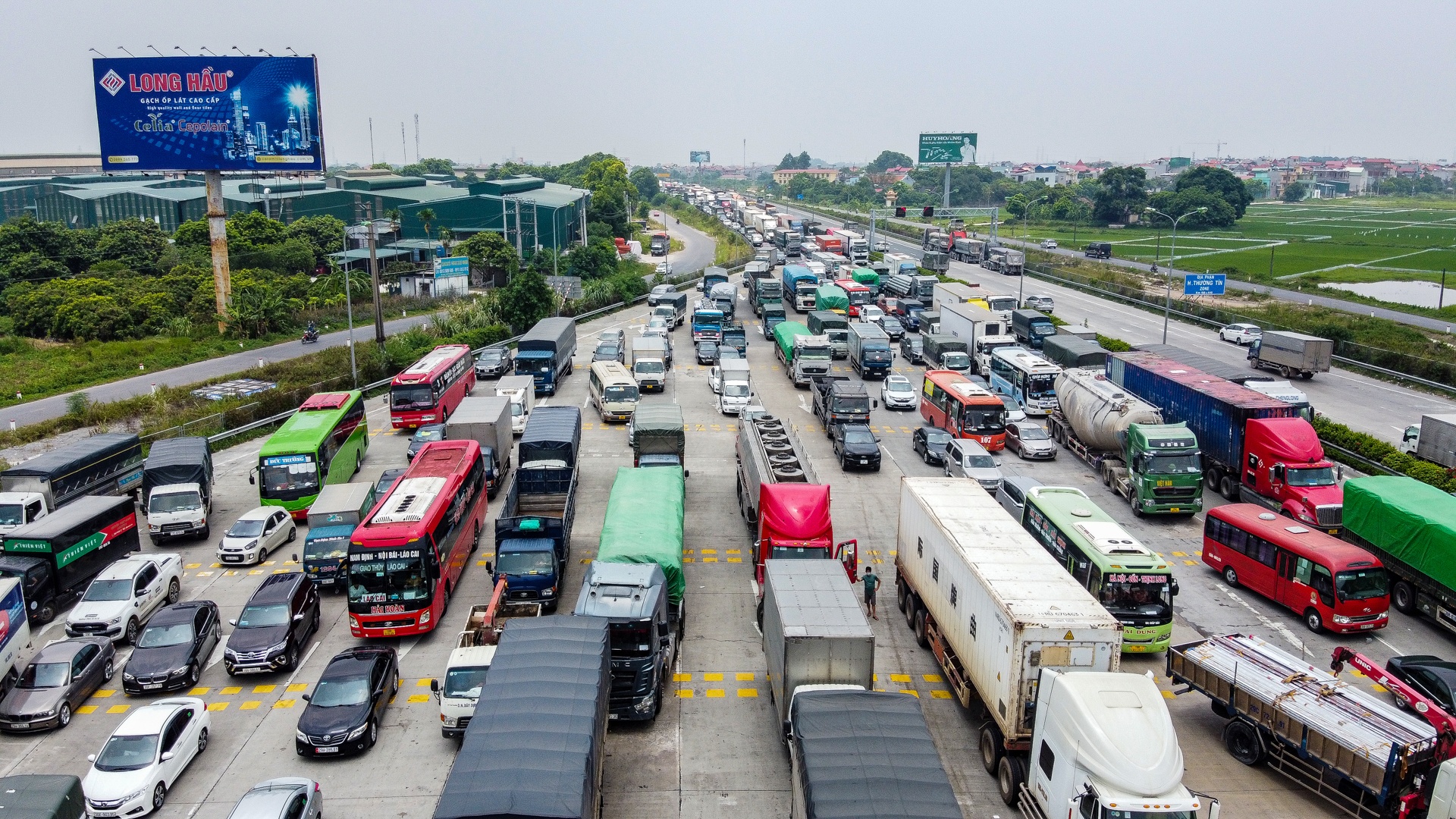 Tac duong chot kiem dich Ha Noi anh 10