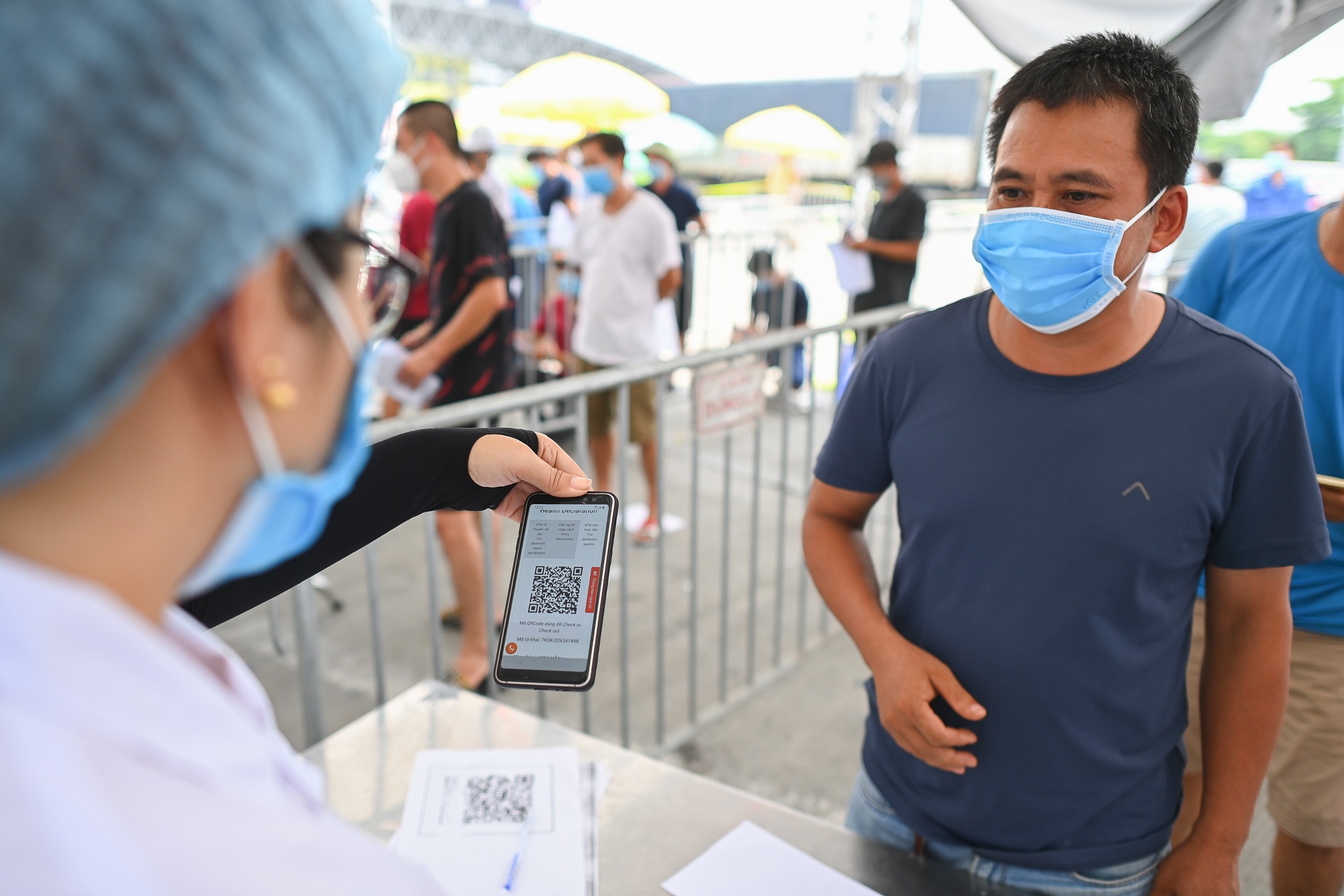 Tac duong chot kiem dich Ha Noi anh 4