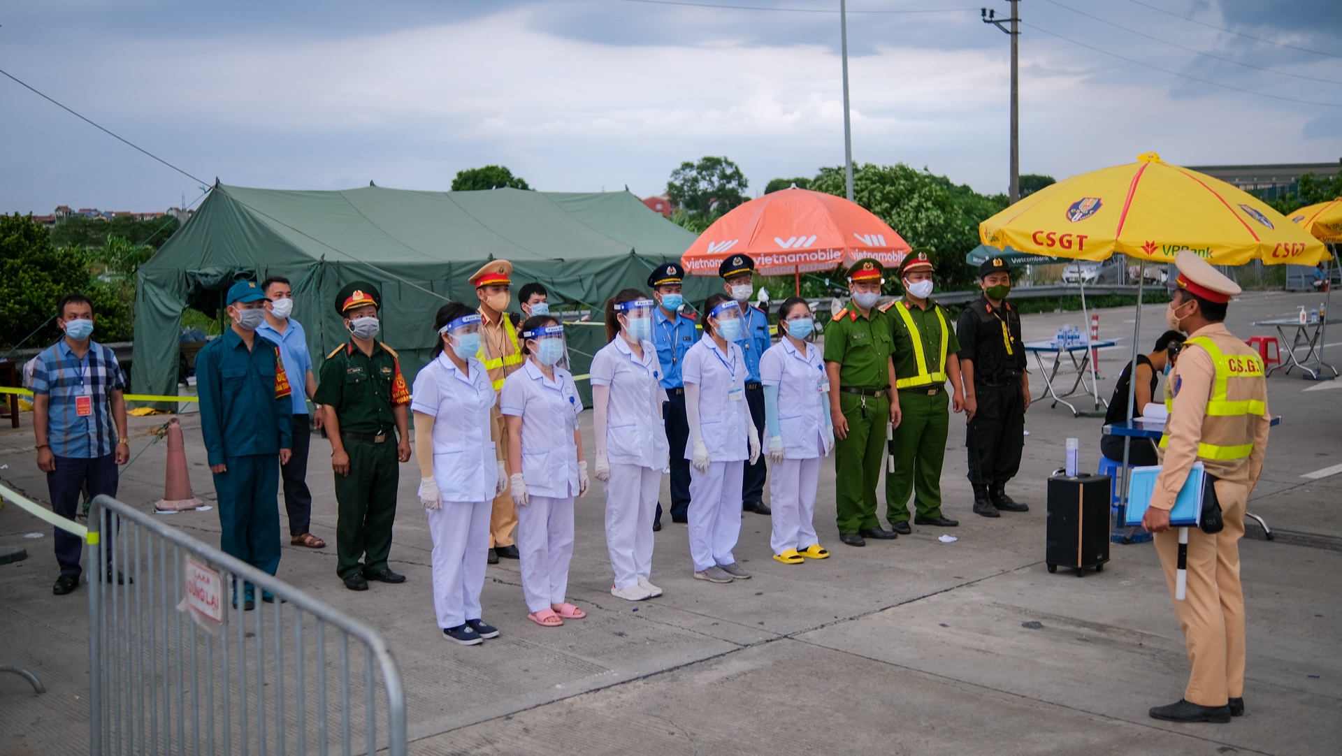 Dem mua o chot kiem soat Covid-19 anh 14