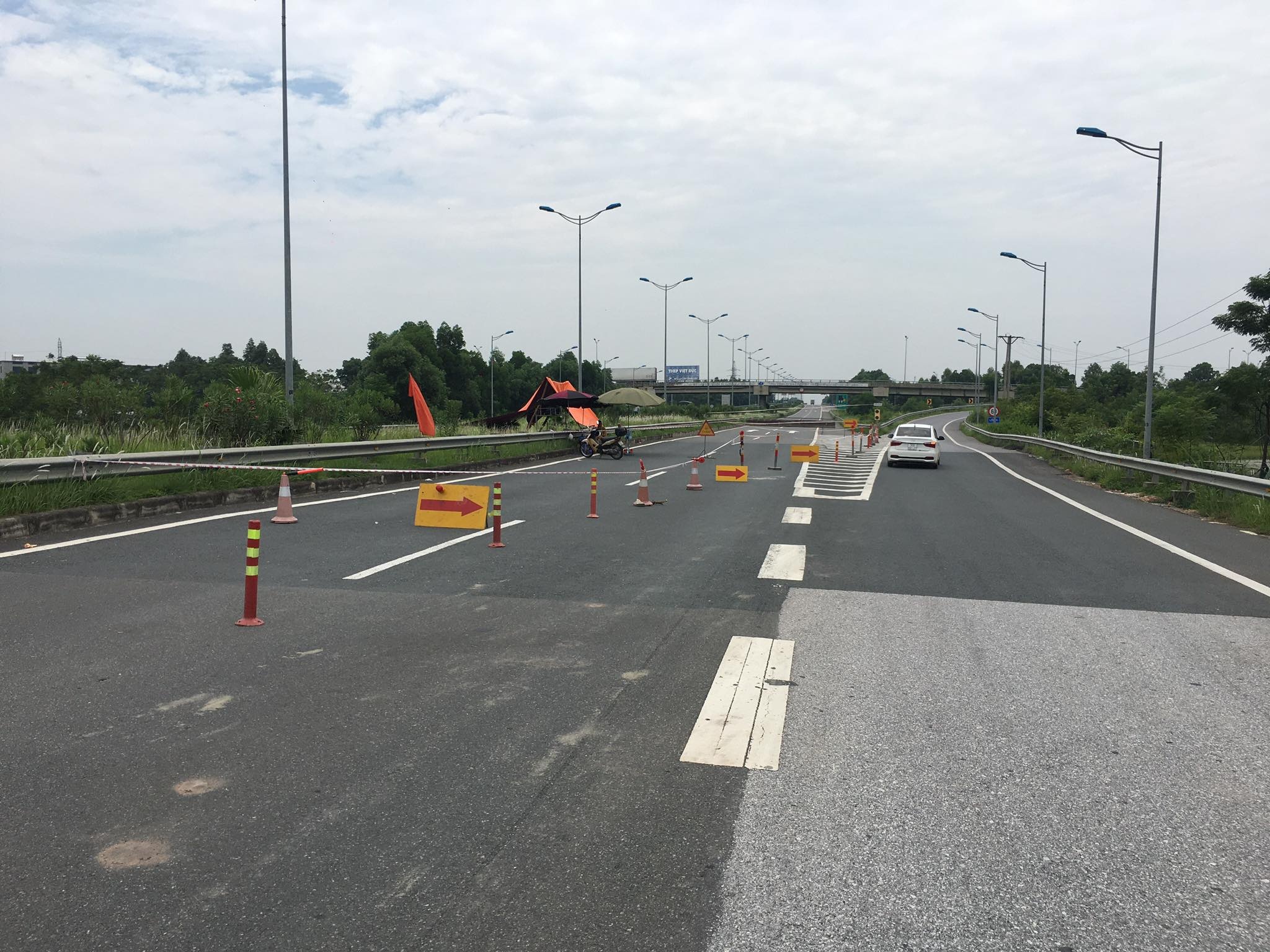 Chan cao toc Noi Bai Lao Cai anh 1