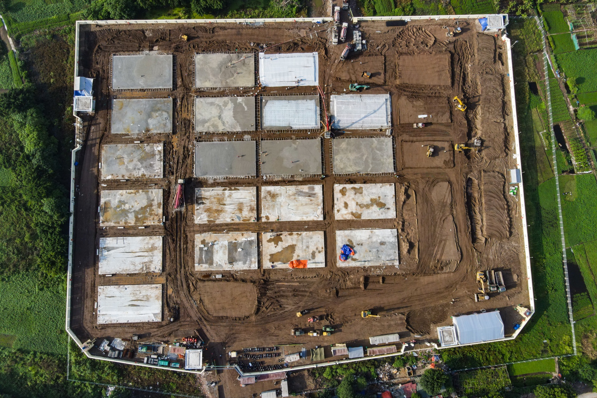 Benh vien da chien Covid-19 Ha Noi anh 4