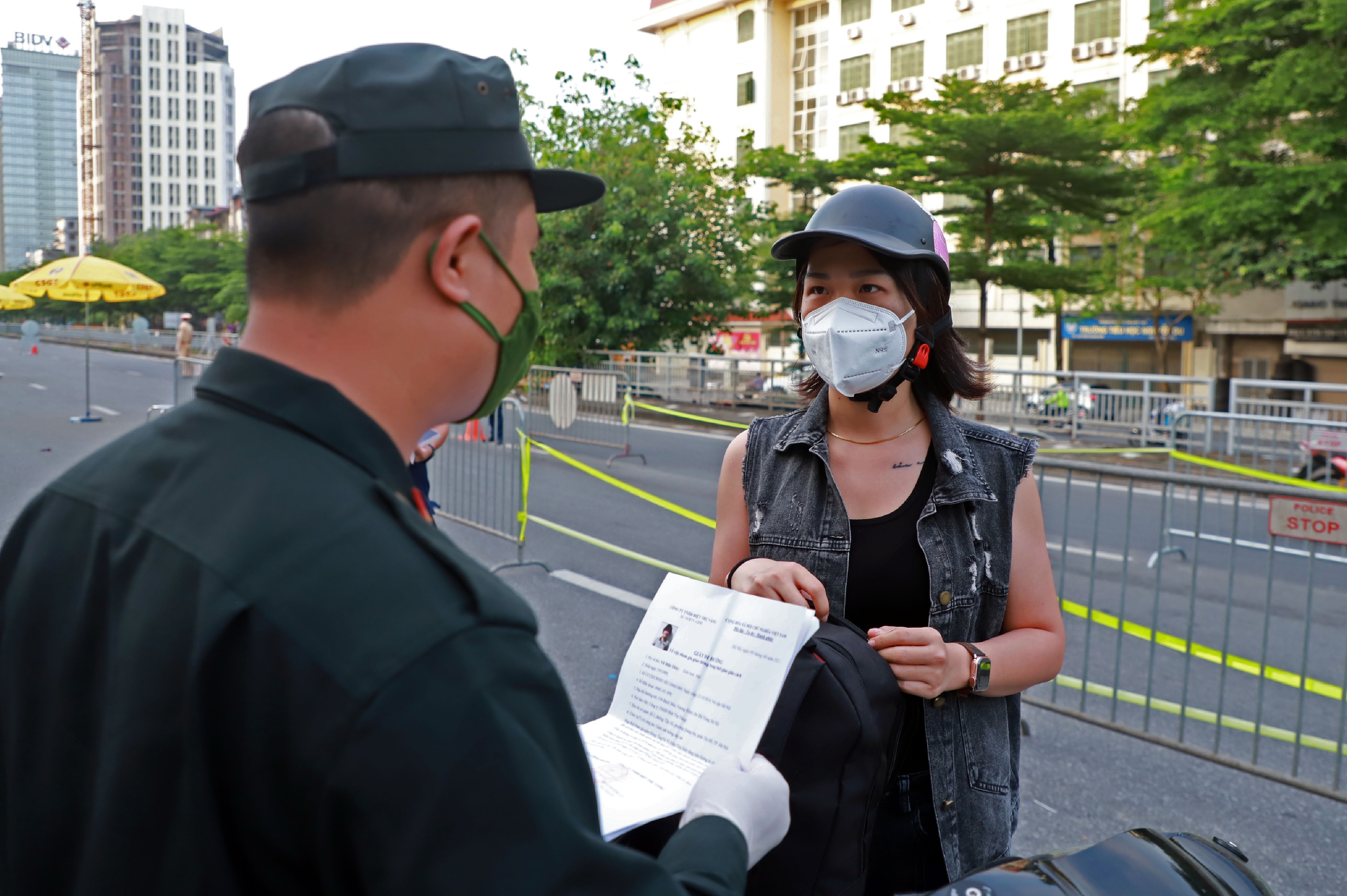 Ha Noi siet chat kiem soat vung do anh 4