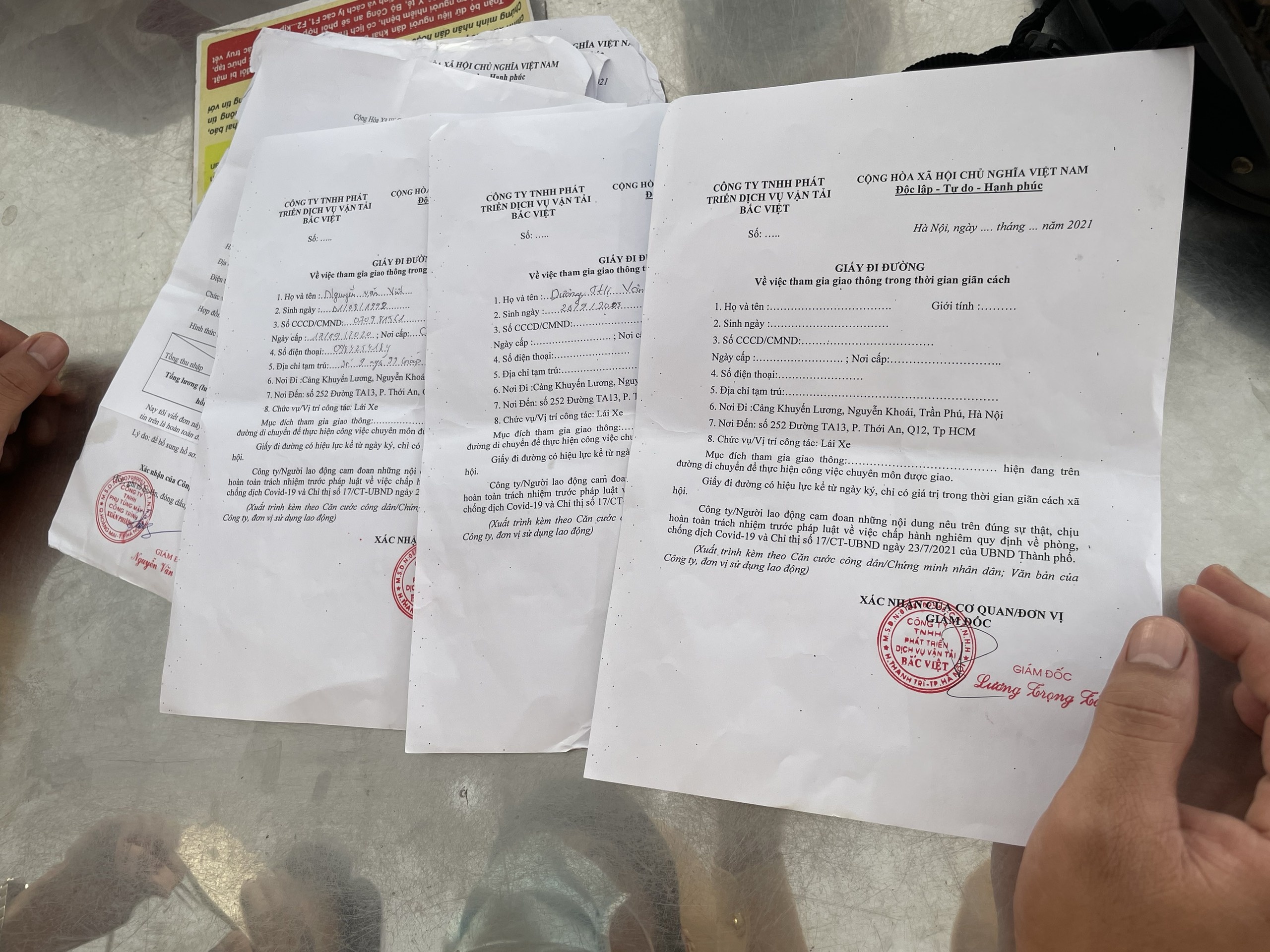 làm giả giấy đi đường qua chốt ảnh 2 lam gia giay di duong qua chot anh 2