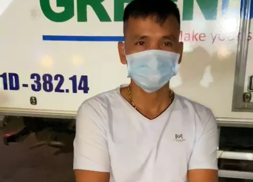 Loi khai cua tai xe giau 15 nguoi trong thung xe dong lanh hinh anh