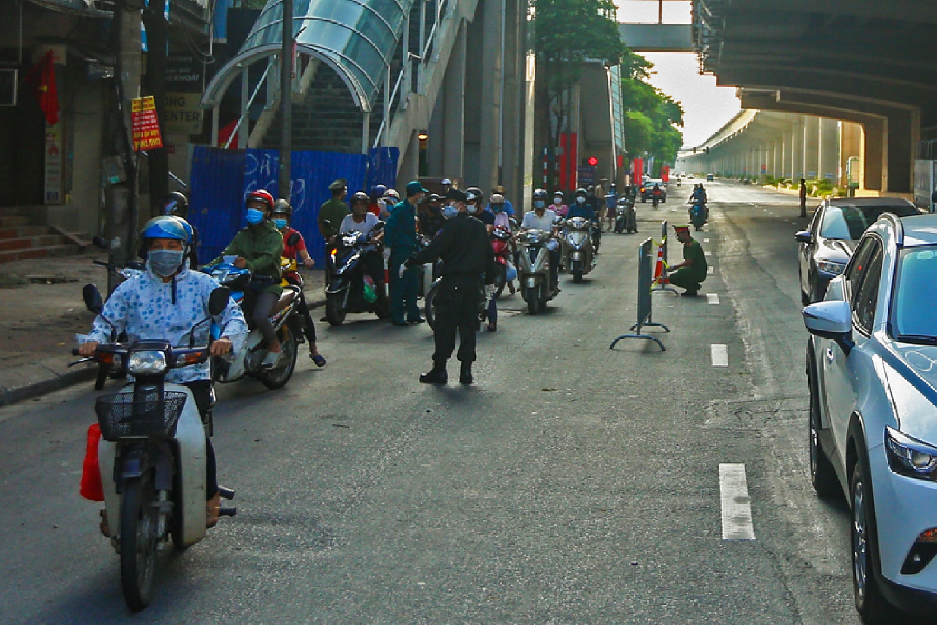 Ha Noi do chot noi do anh 1