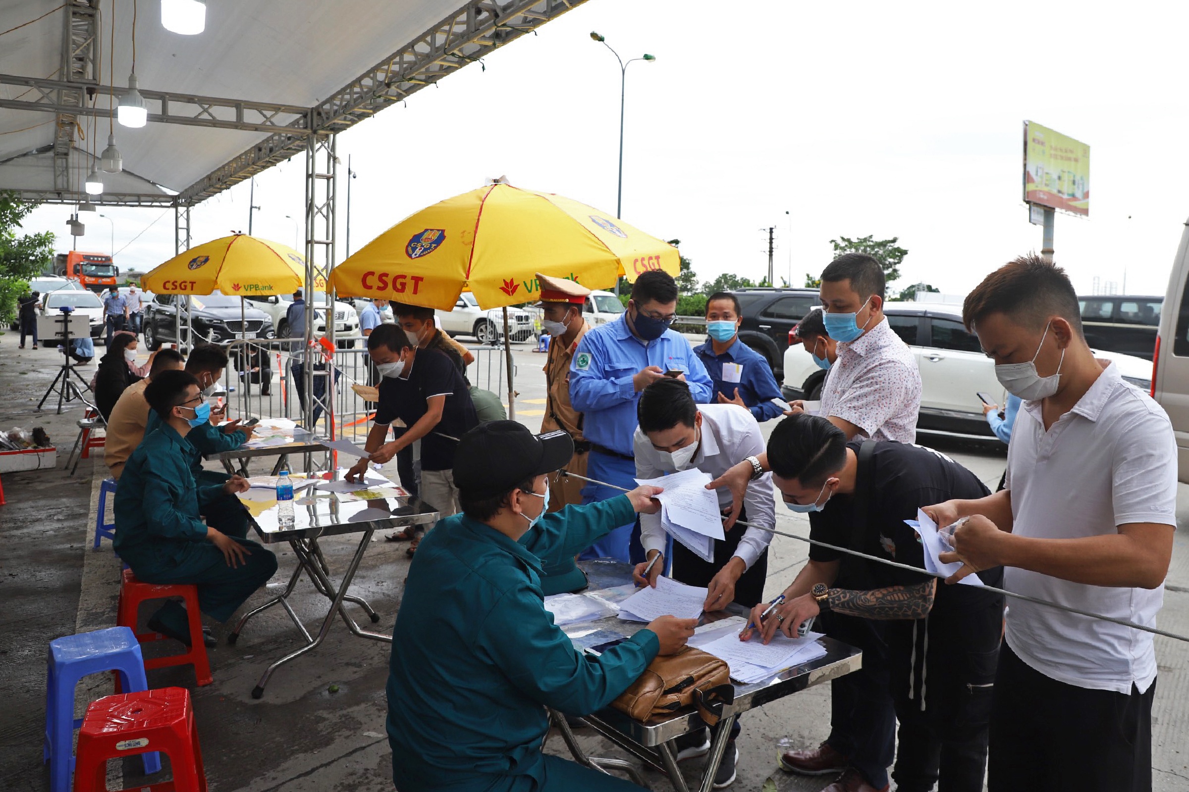 Ha Noi van kiem tra xet nghiem anh 2