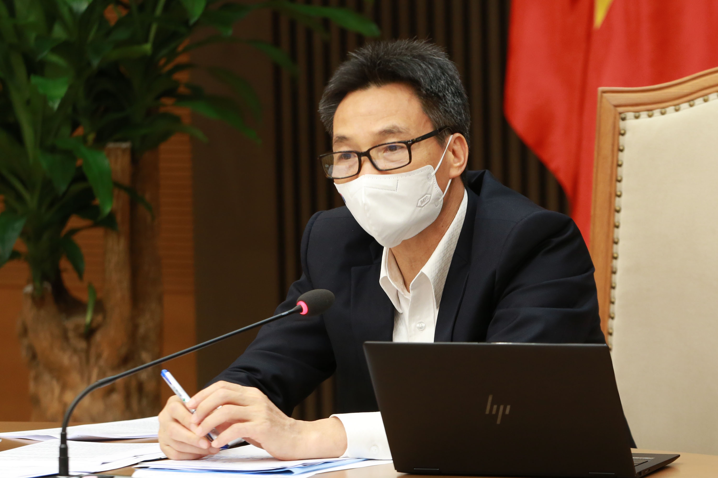 Don khach du lich quoc te thang 11 anh 1