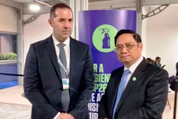 Tap doan Nike cam ket tiep tuc dau tu, mo rong san xuat tai Viet Nam hinh anh