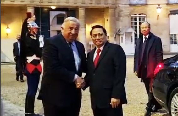 Chu tich Thuong vien Phap don Thu tuong Pham Minh Chinh hinh anh